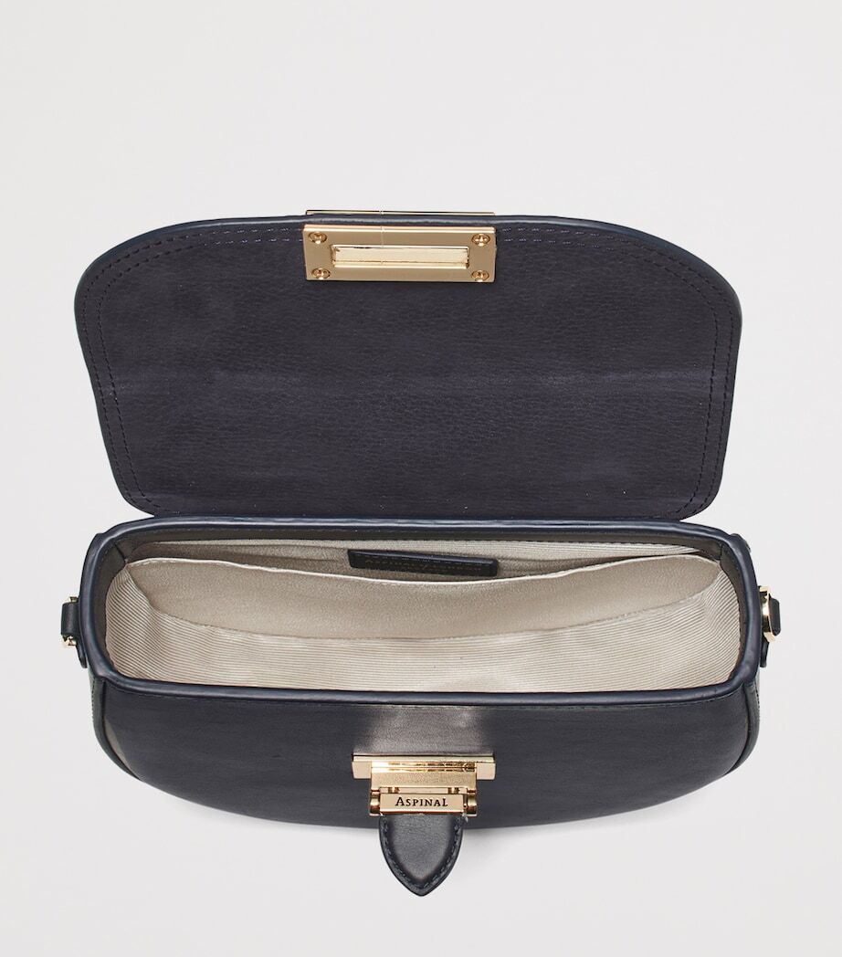 Blue Portobello alternate