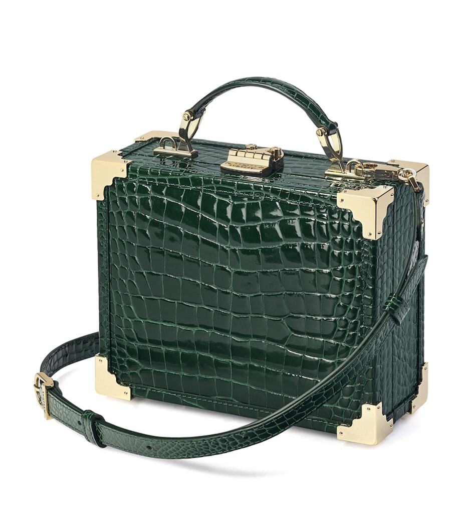 Green croc trunk front