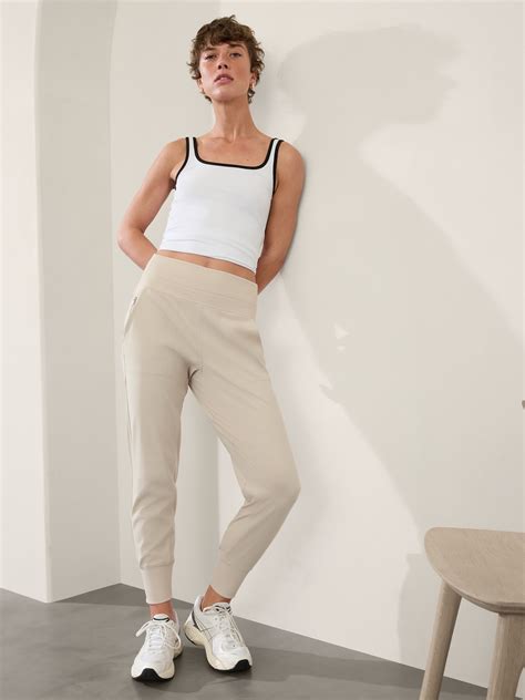 Venice High Rise Jogger | Athleta