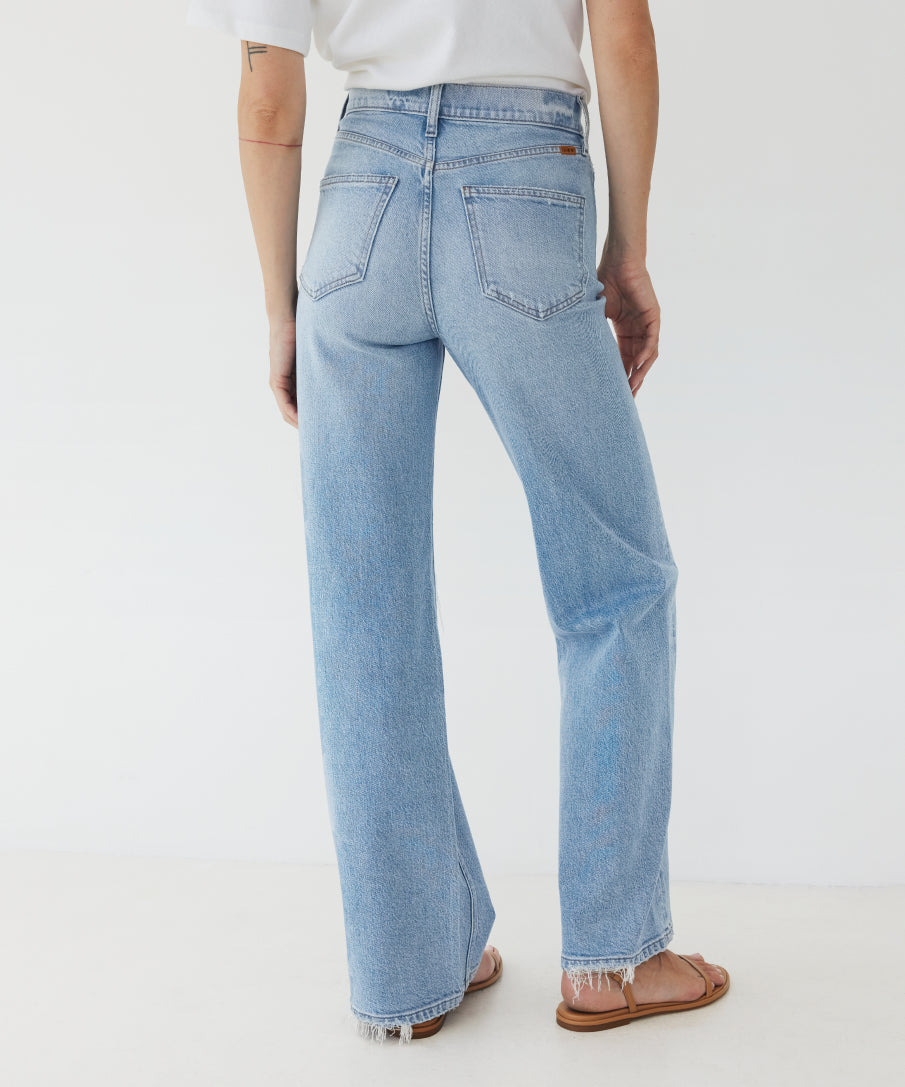 waist detail