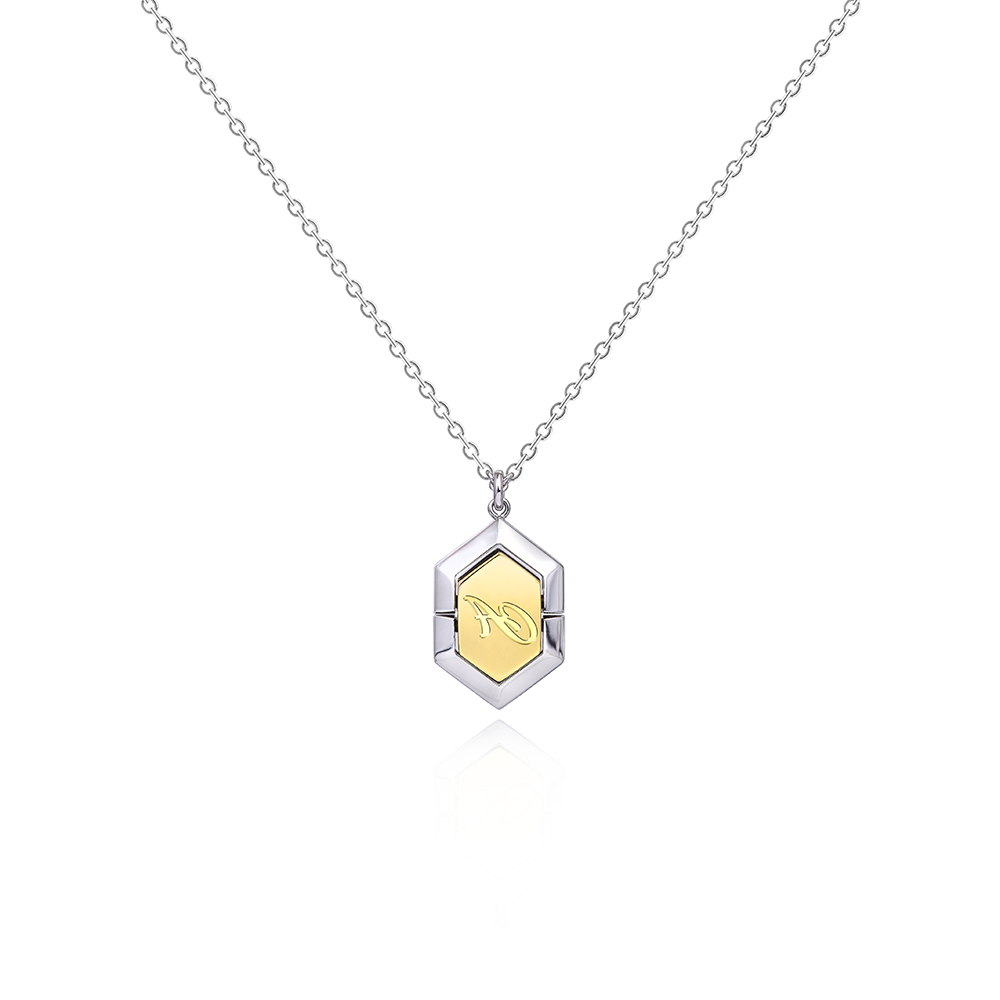 The swivelling seal side in yellow gold