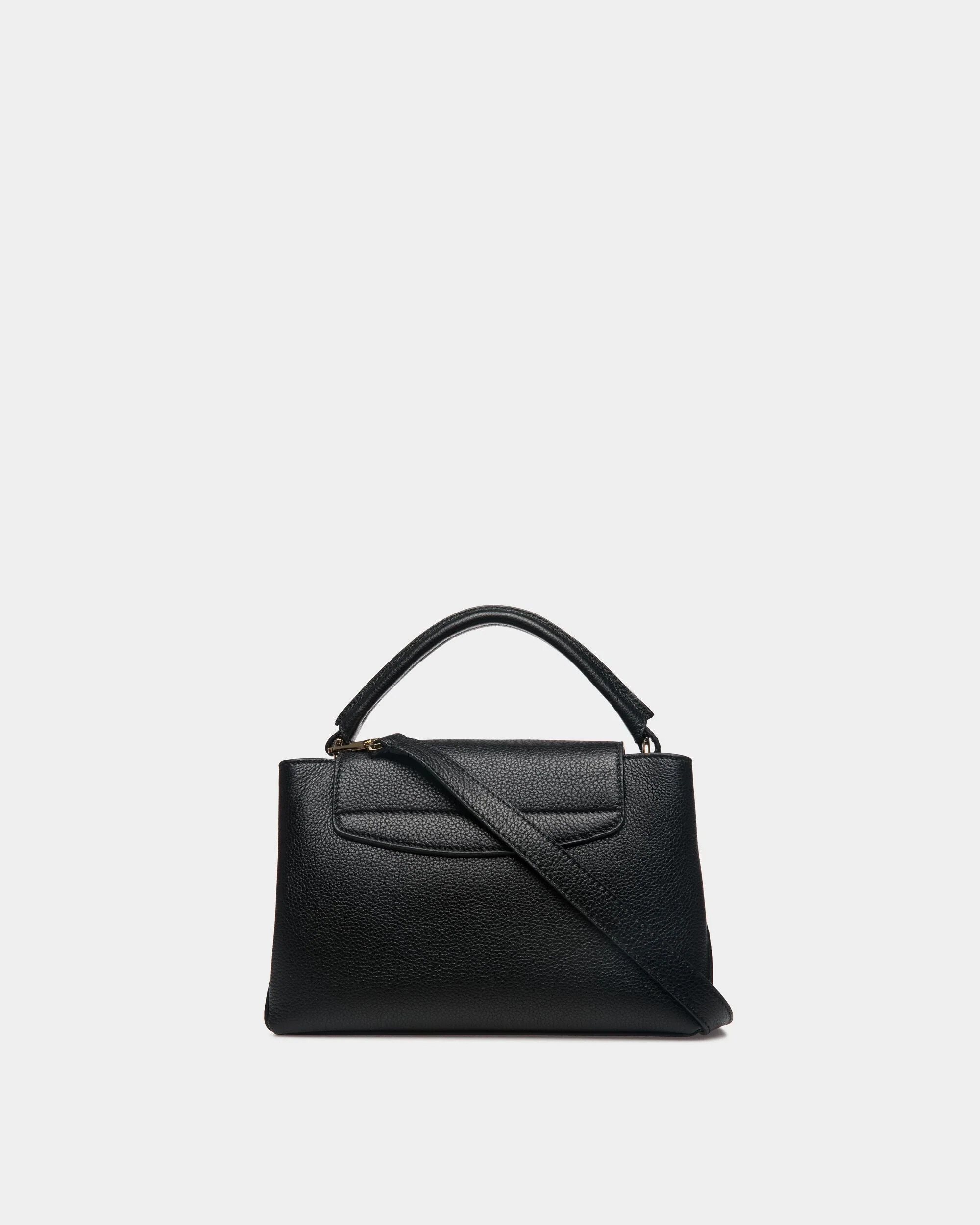 Back view with shoulder strap