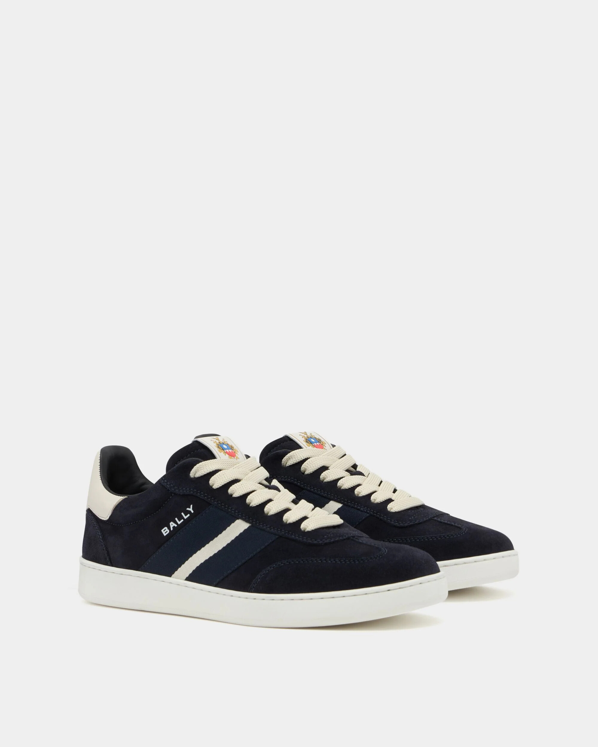 Pair view with cream laces