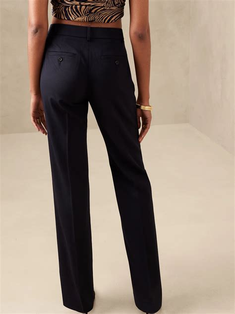 Side profile showing the ankle-length tailored line