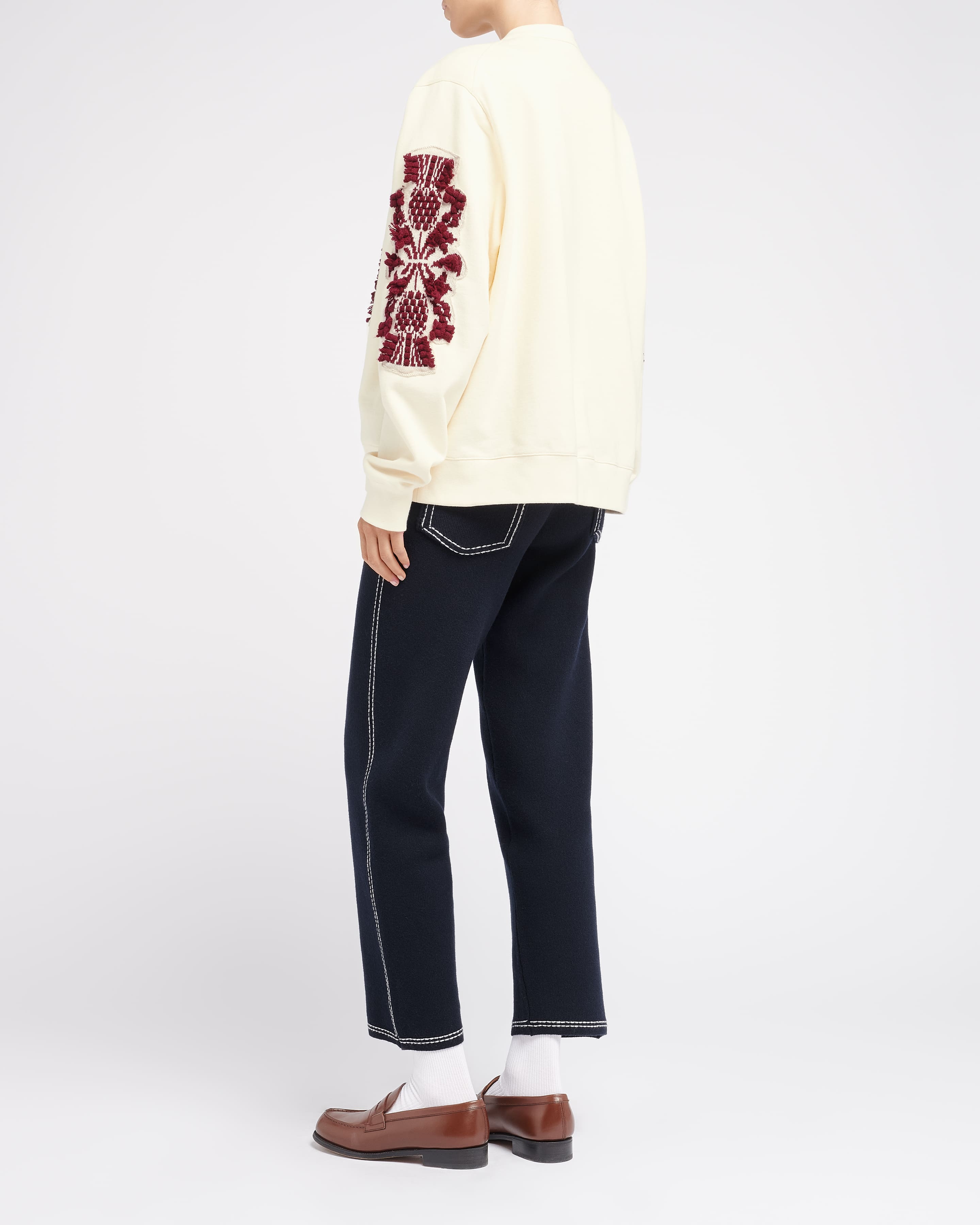 Cardigan in cotton with a cashmere B logo — lookbook angle