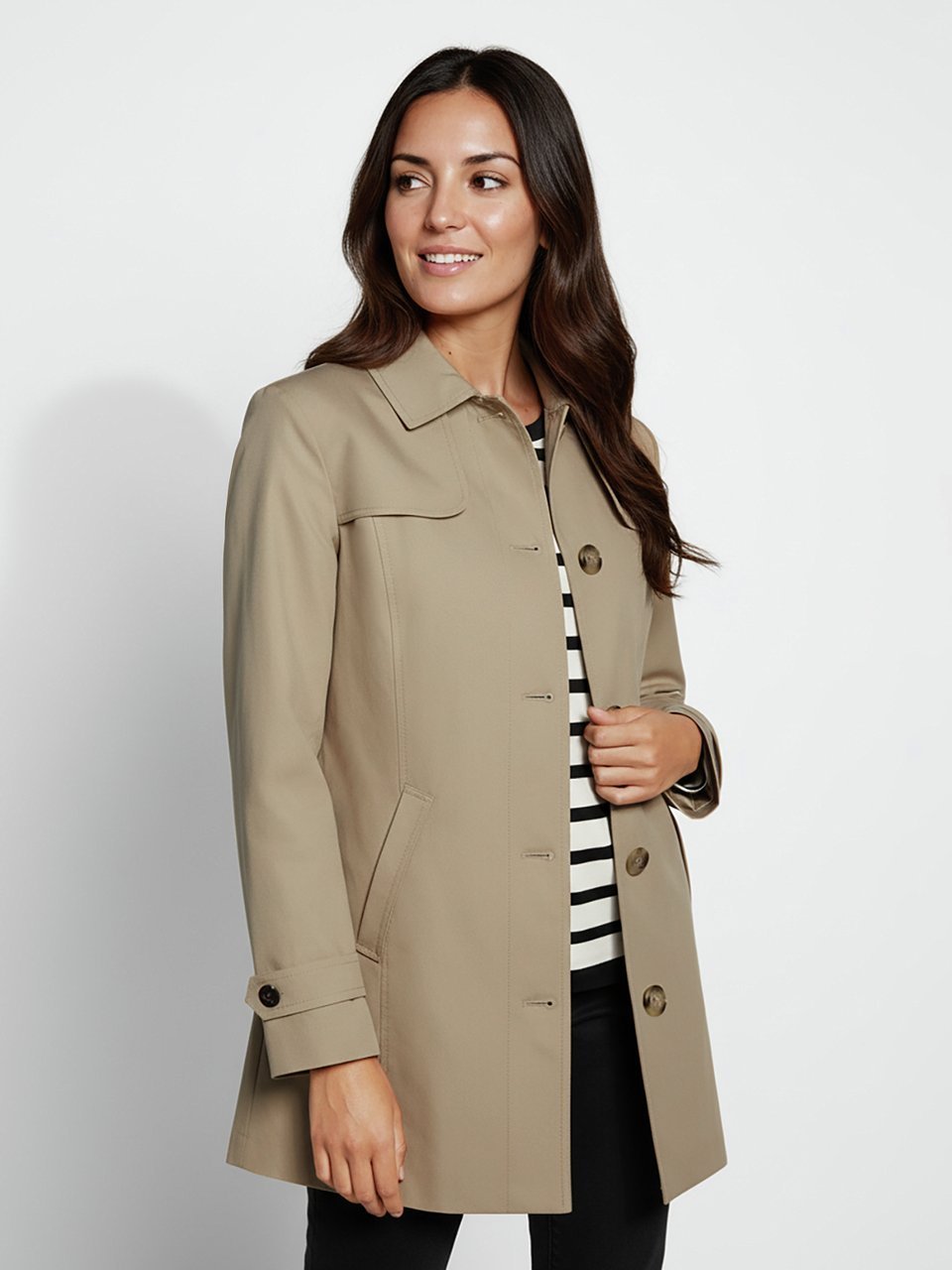 Beige short coat, front view