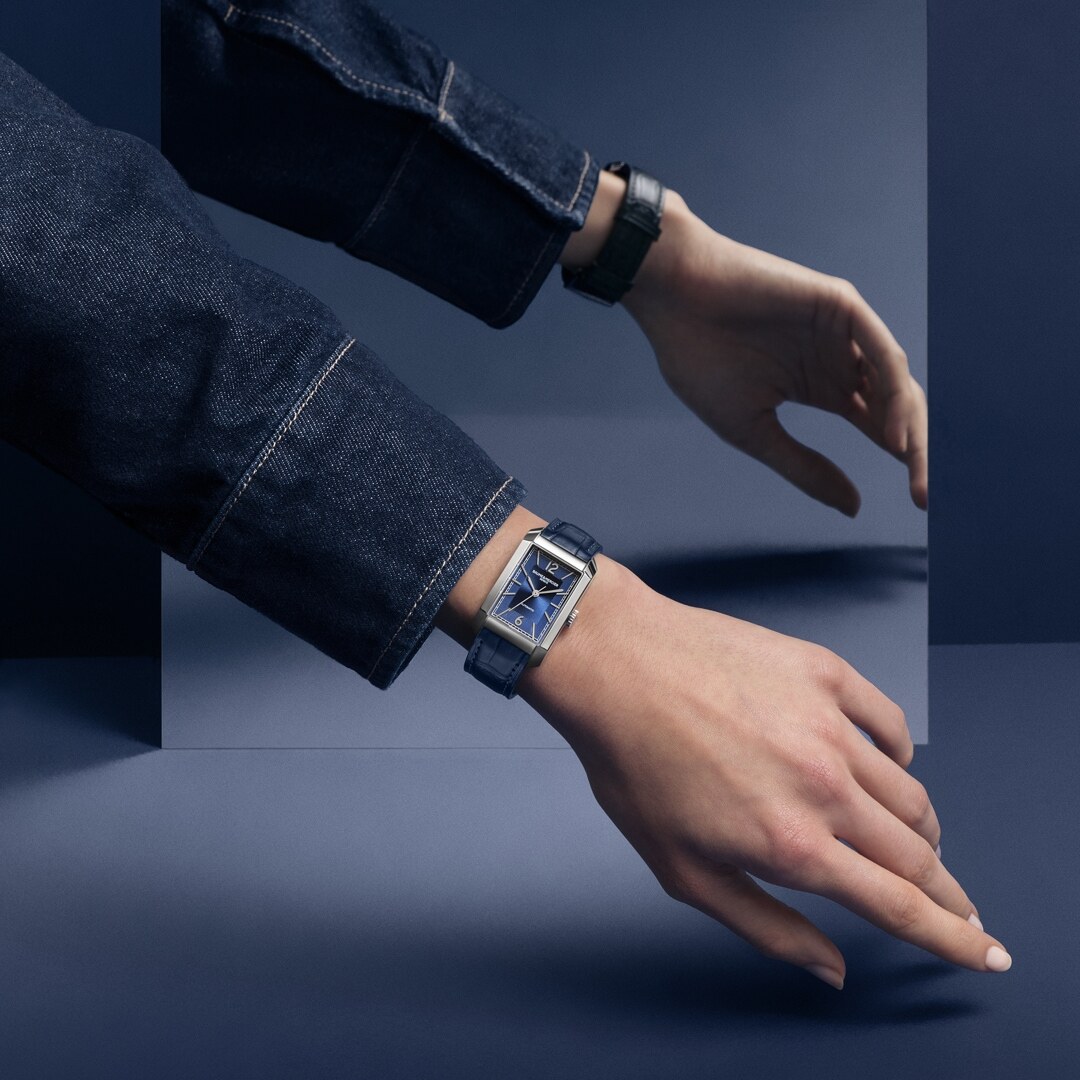 sapphire caseback
