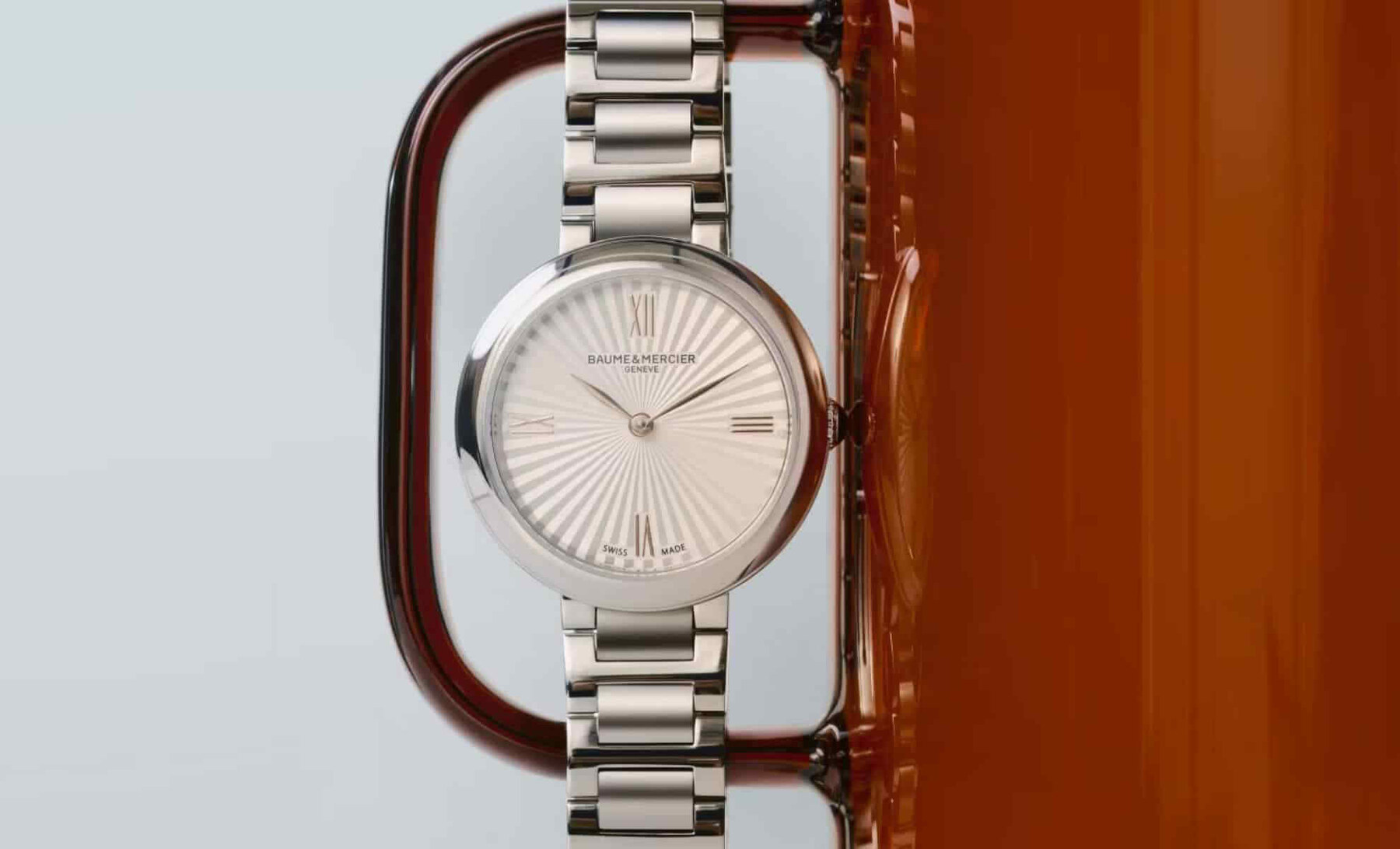 Joia 10848 wrist view