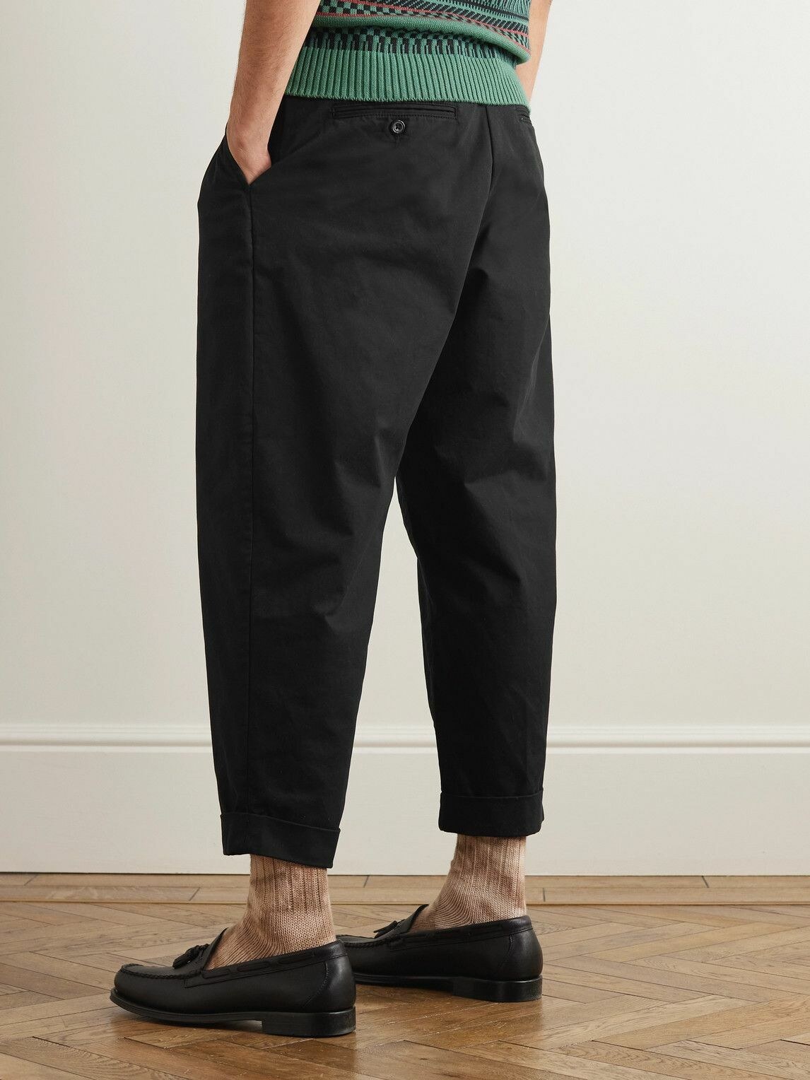 Side profile of the cropped taper