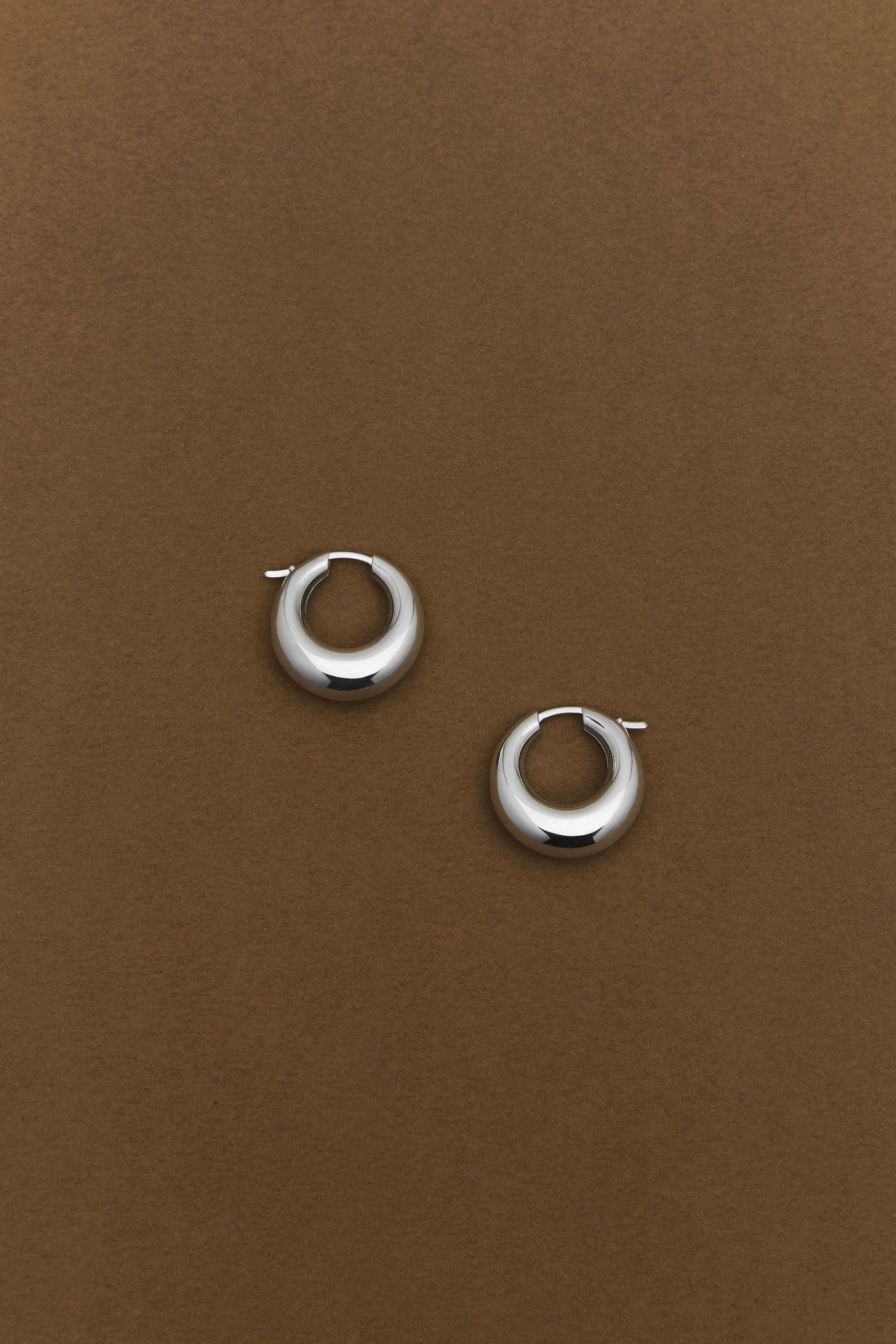Flora Hoops alternate official view 3