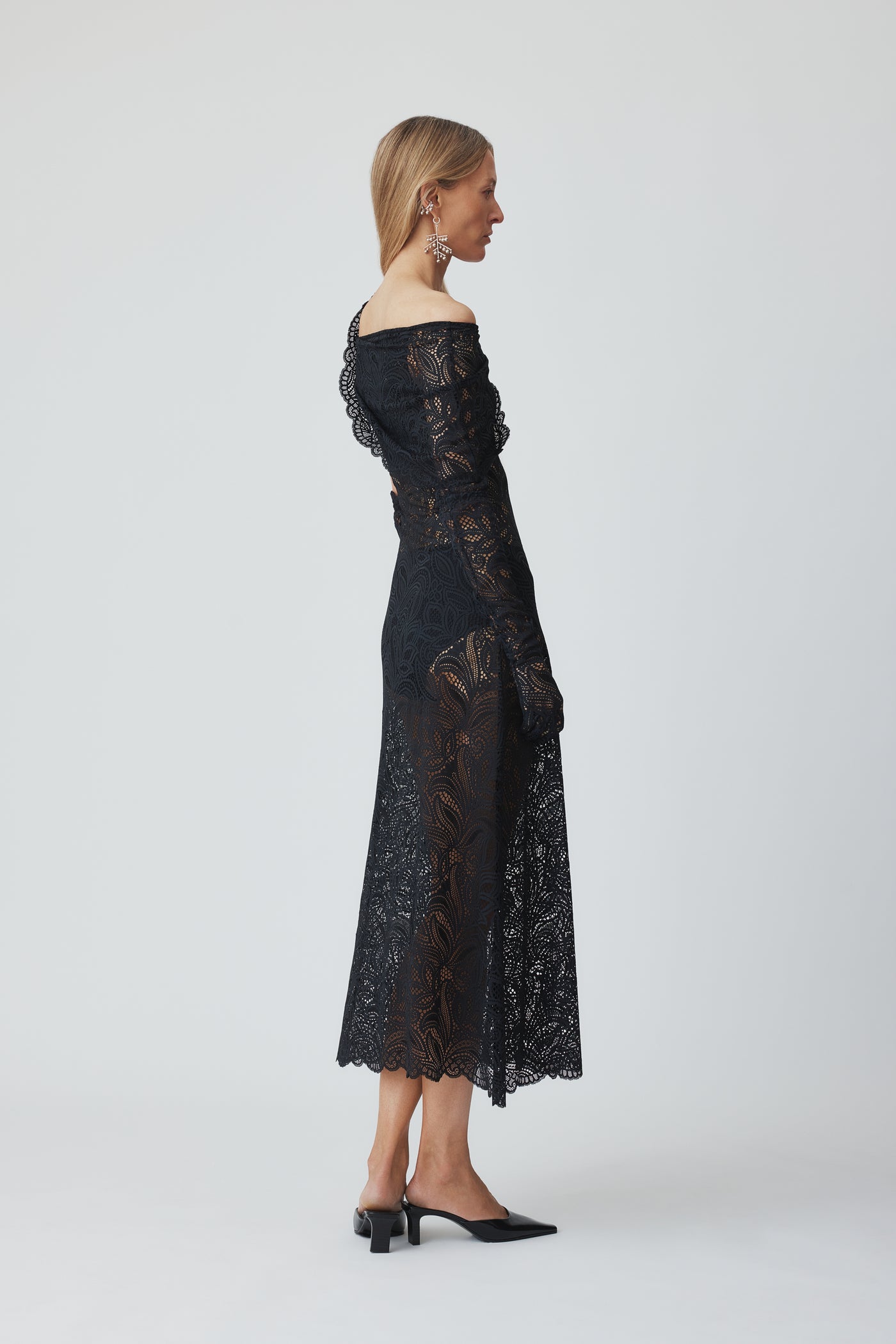 Lotta Dress alternate official view 4