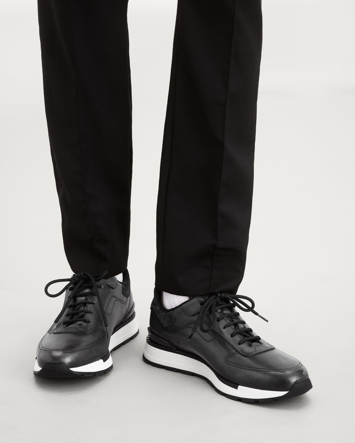 On-foot hybrid shape