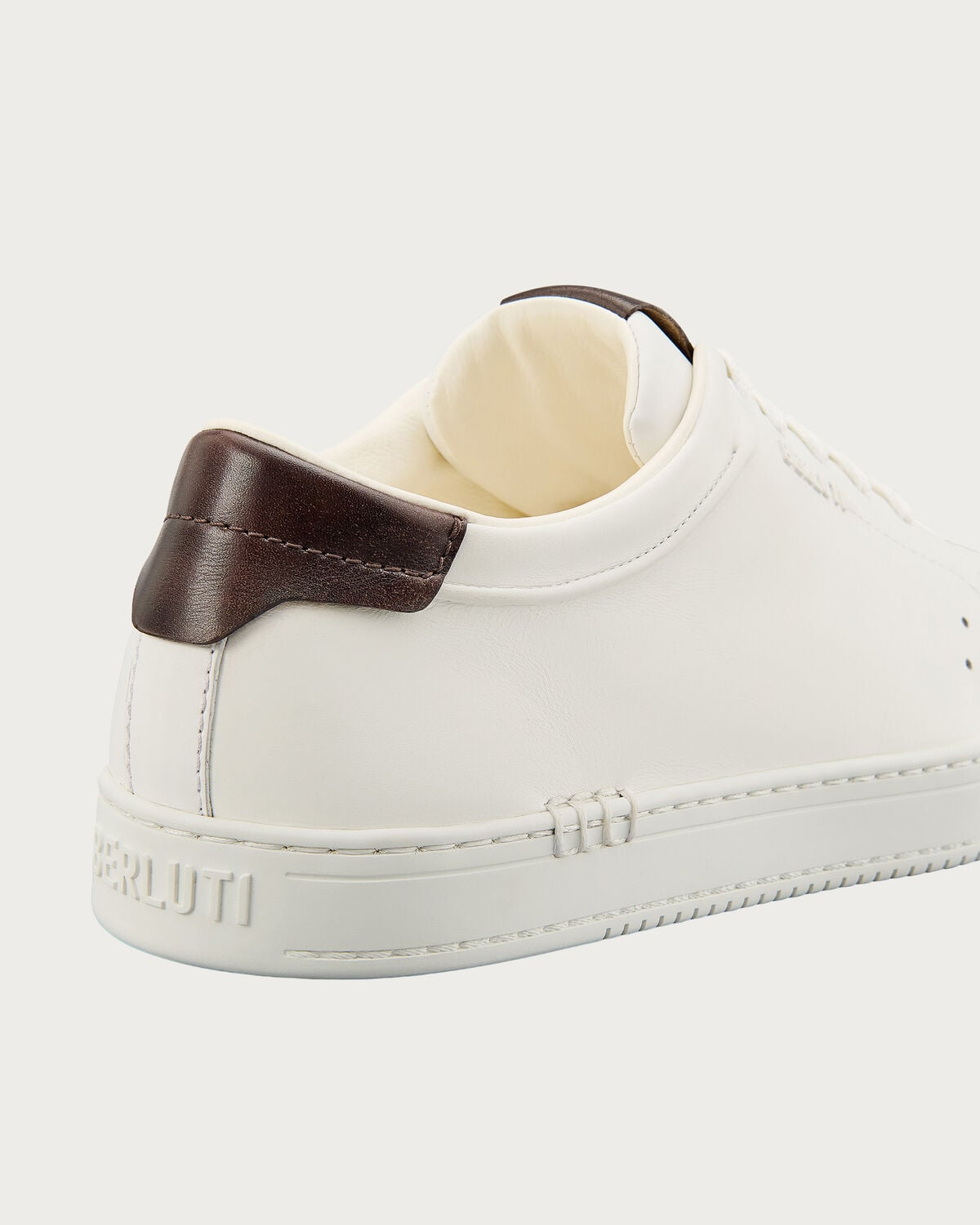 Padded heel and contrast tab