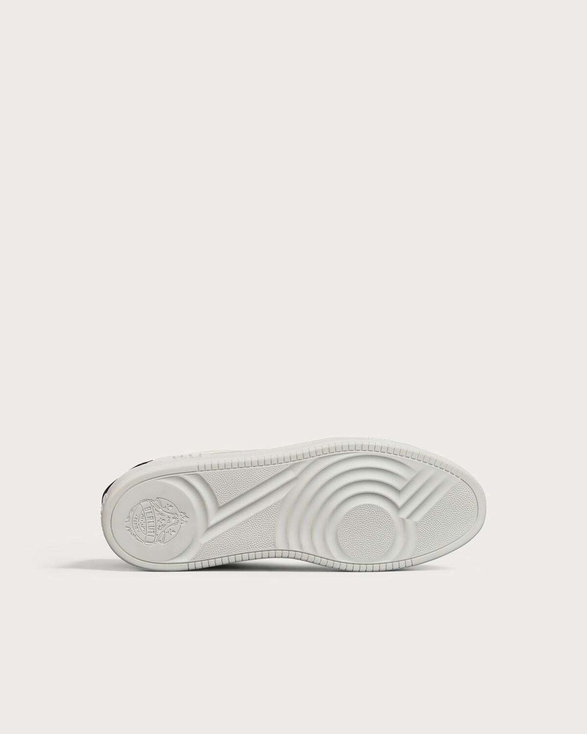 Flexible rubber outsole