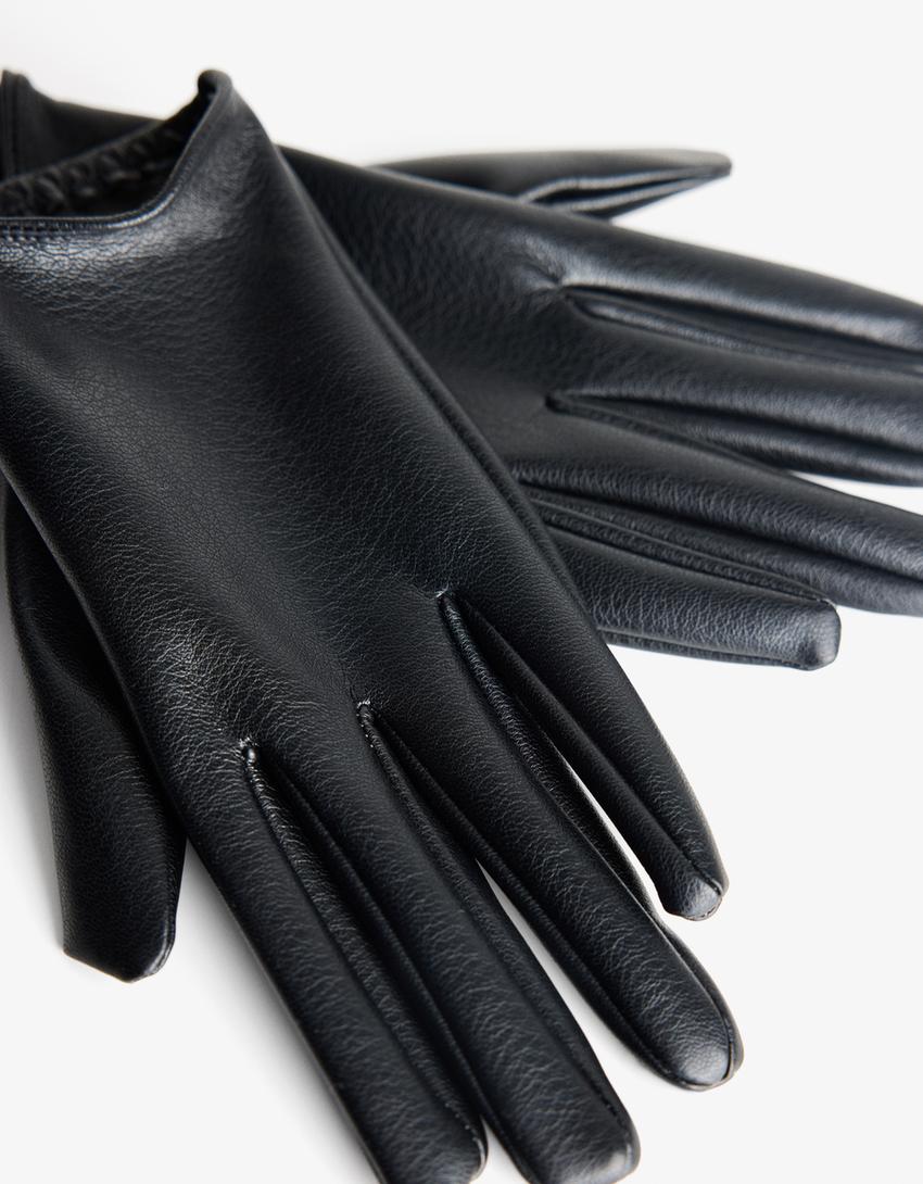 product close-up pair