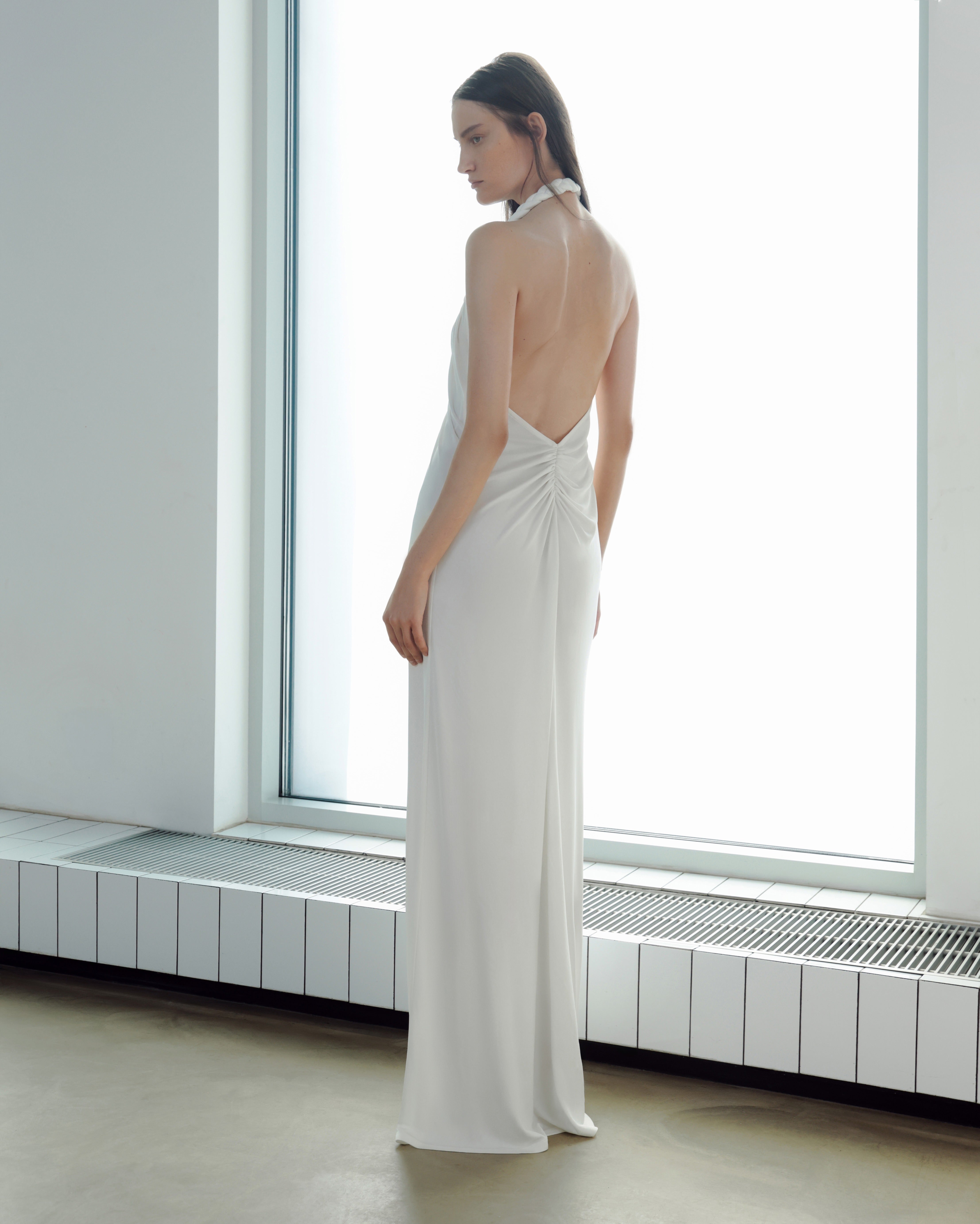 Back view with halter construction