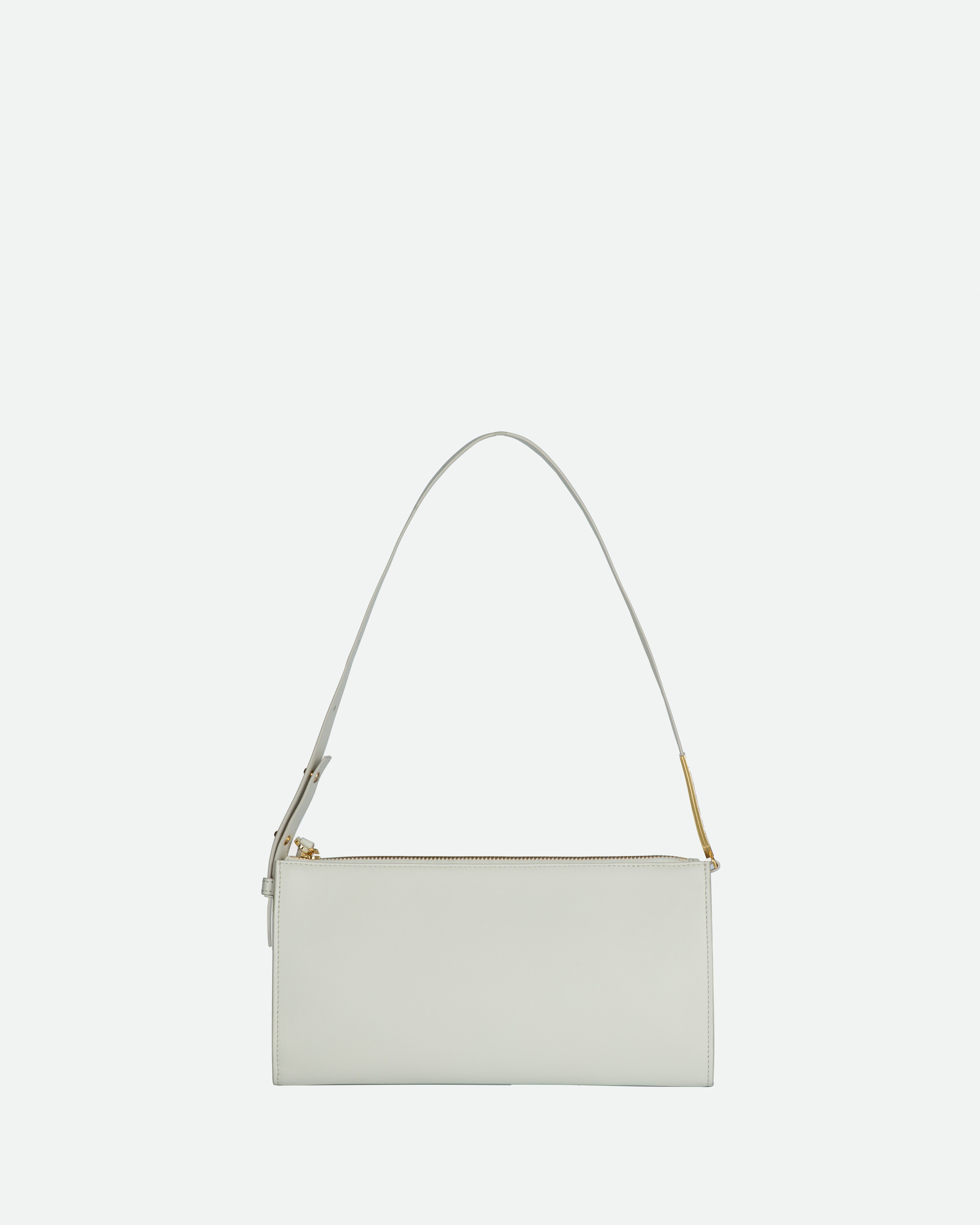 Back view of the flat leather body