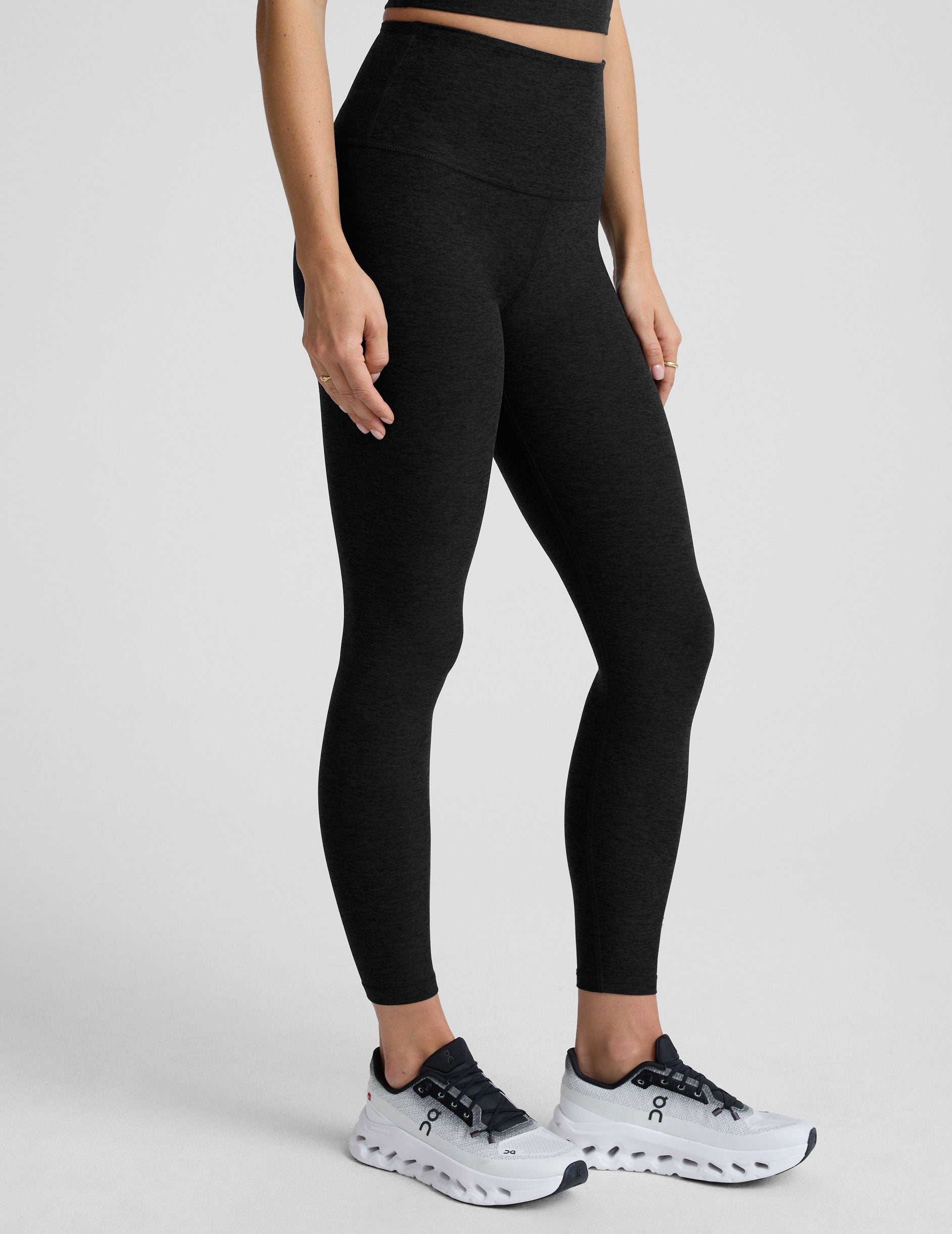 three-quarter legging view