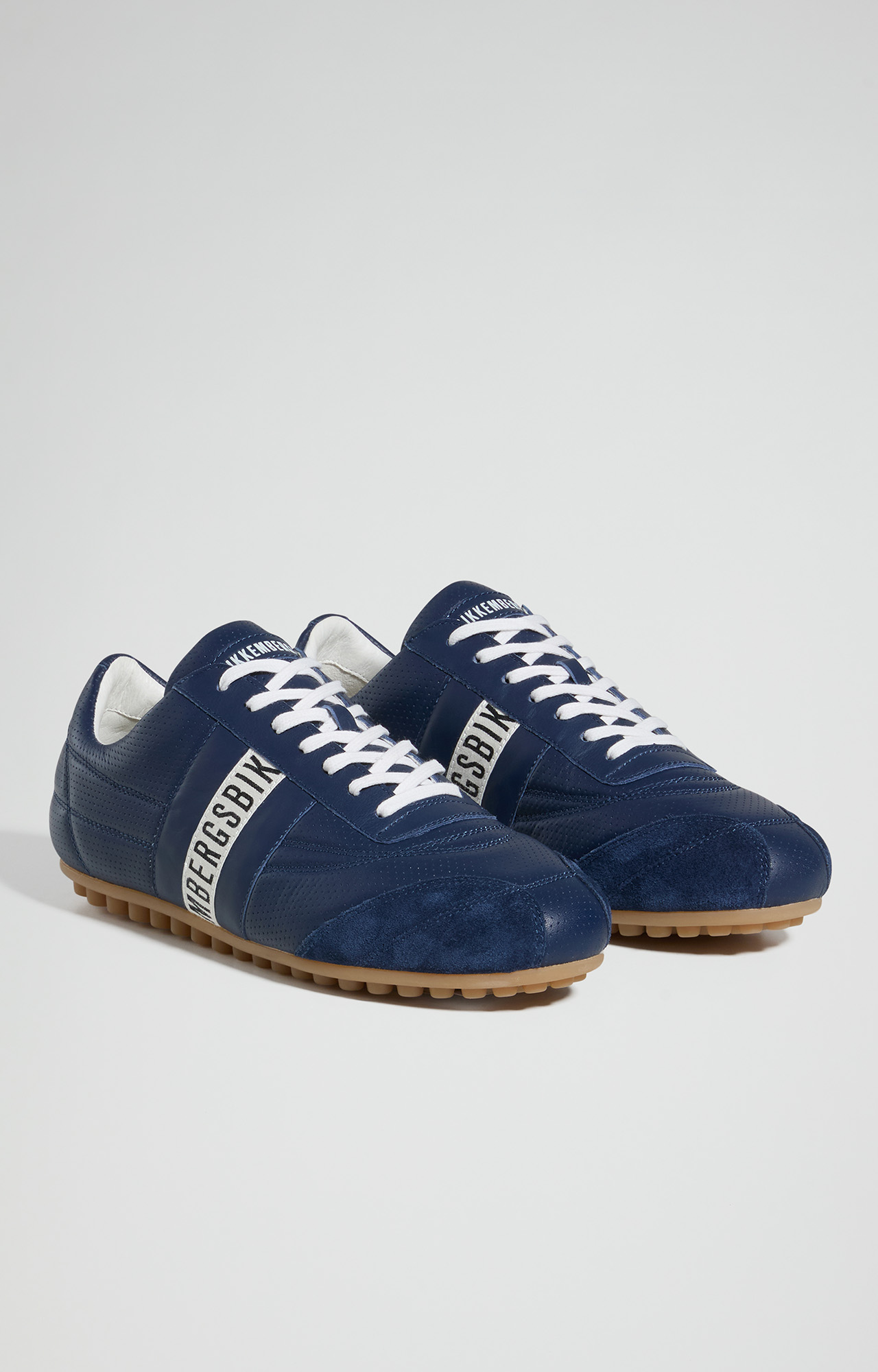 Men’s Soccer Sneakers