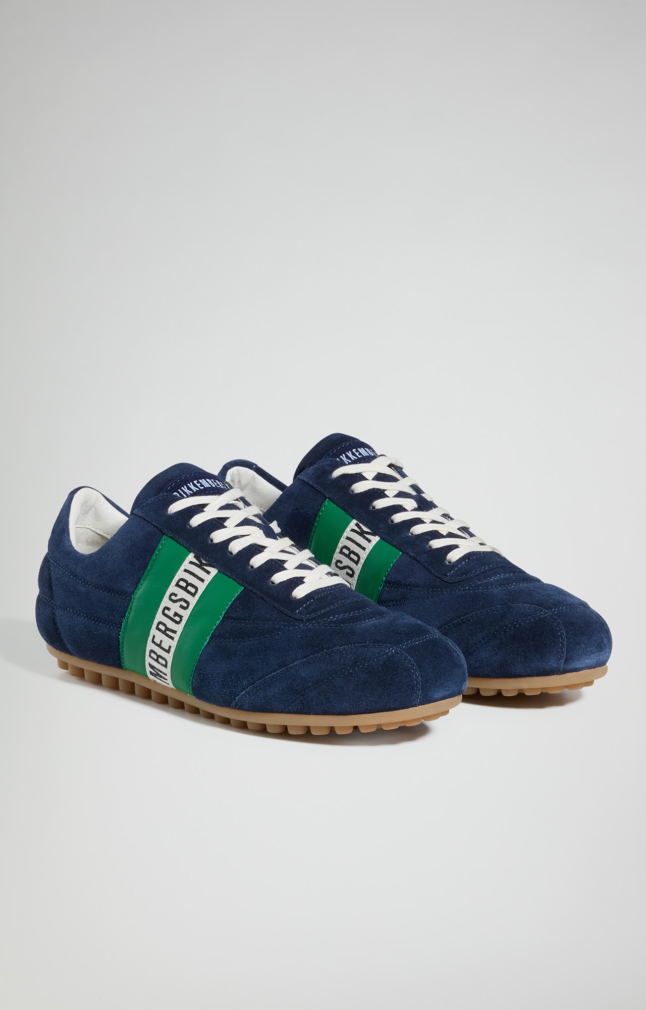 Men’s Soccer Suede Sneakers