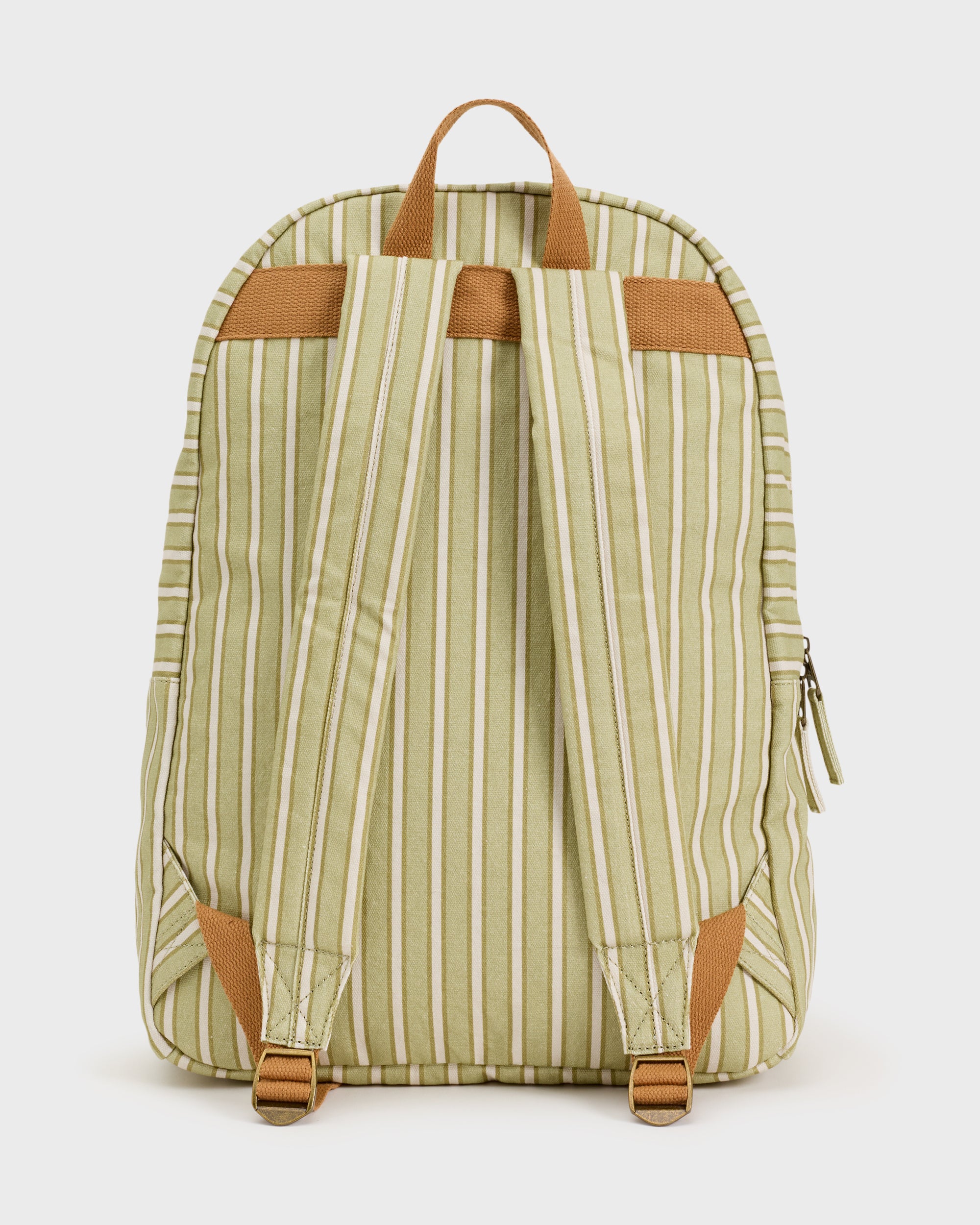 Back view with shoulder straps