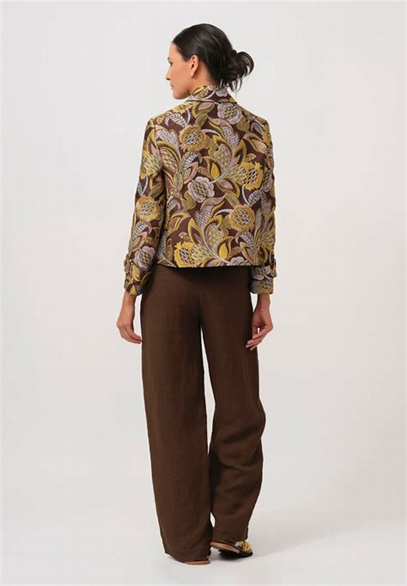 brown-gold side