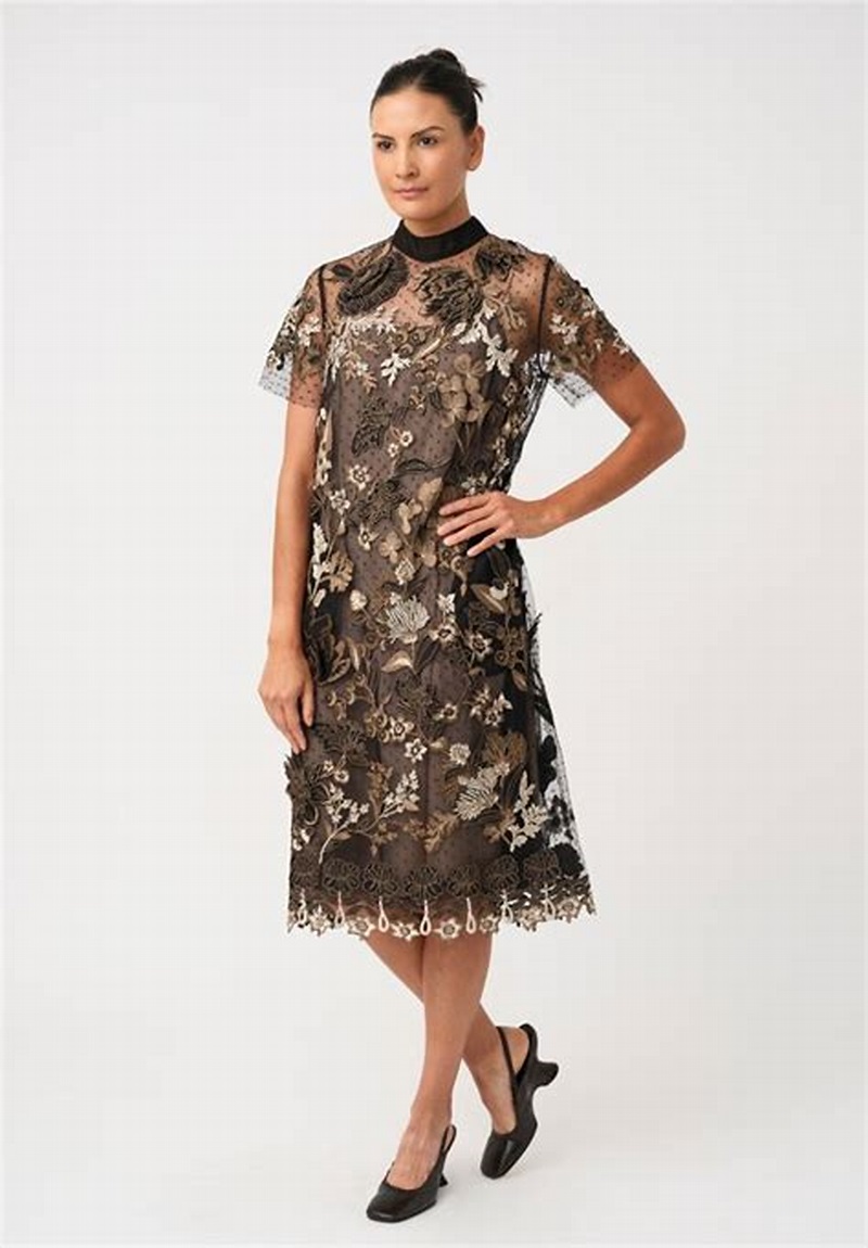 Linen Lace Wildflower Appliqué Lys Dress