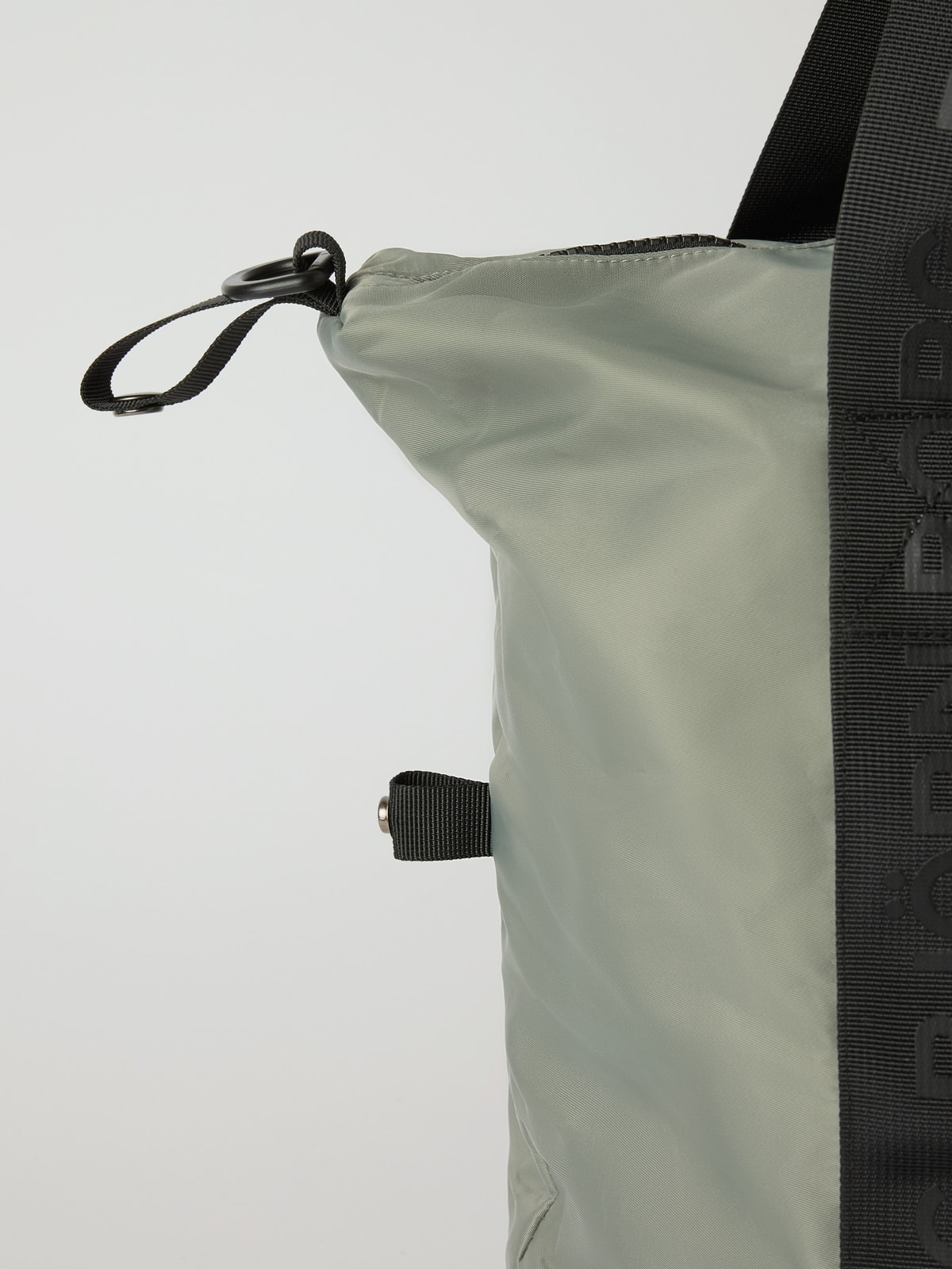 waistband detail