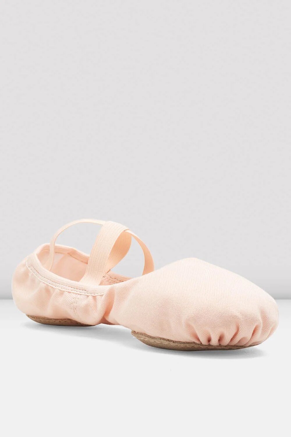 Crossed elastics and toe shape