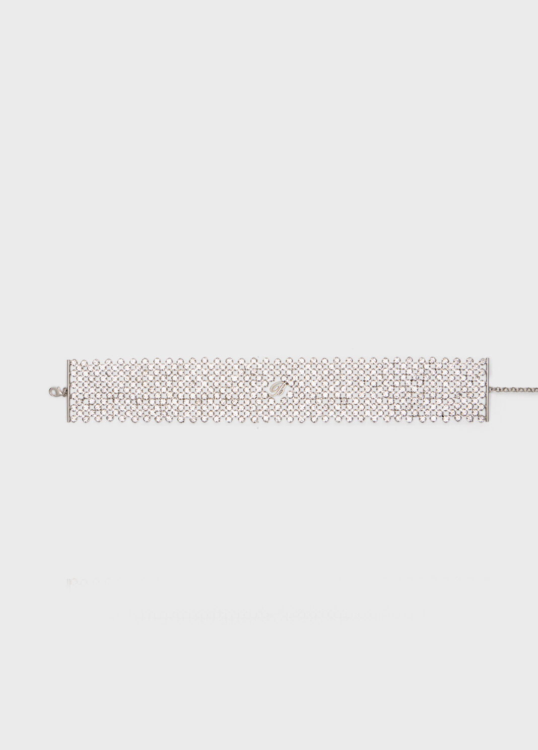 flat view of the clasp and mesh