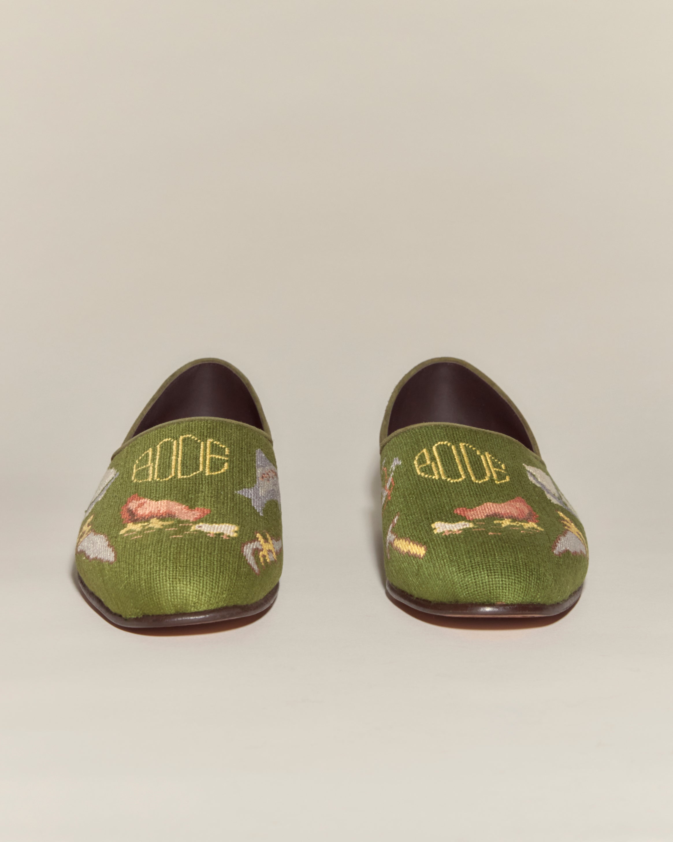 Side view of the outdoor-ready house shoe