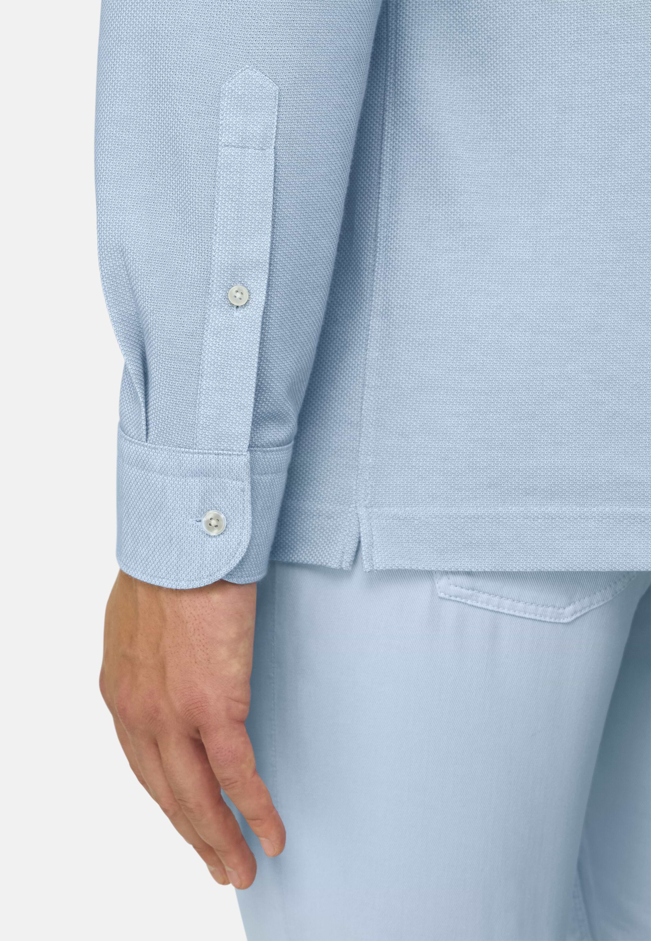 Cuff and hem detail