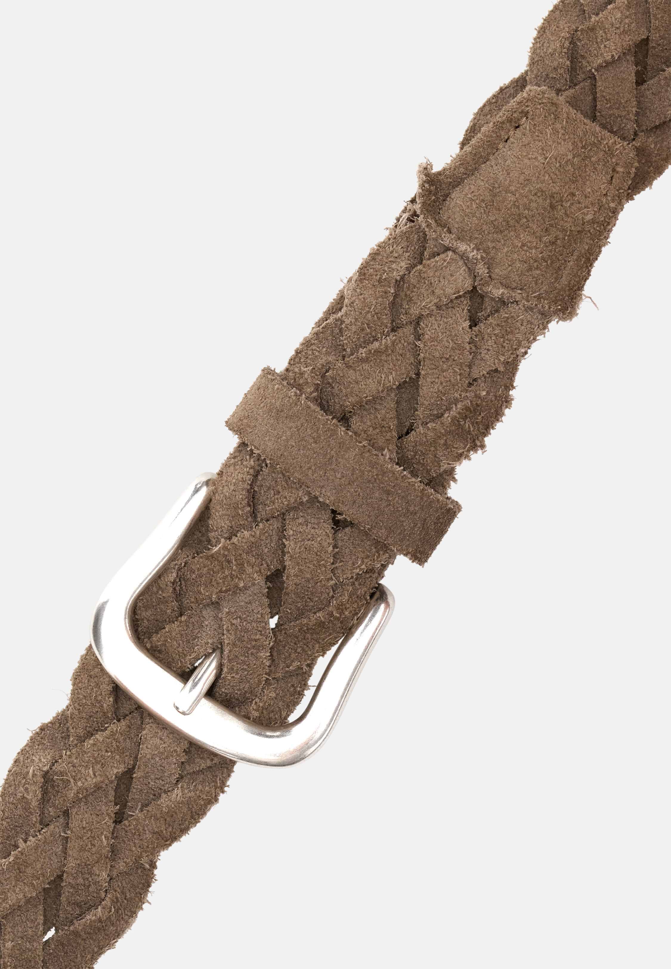 Buckle and weave detail