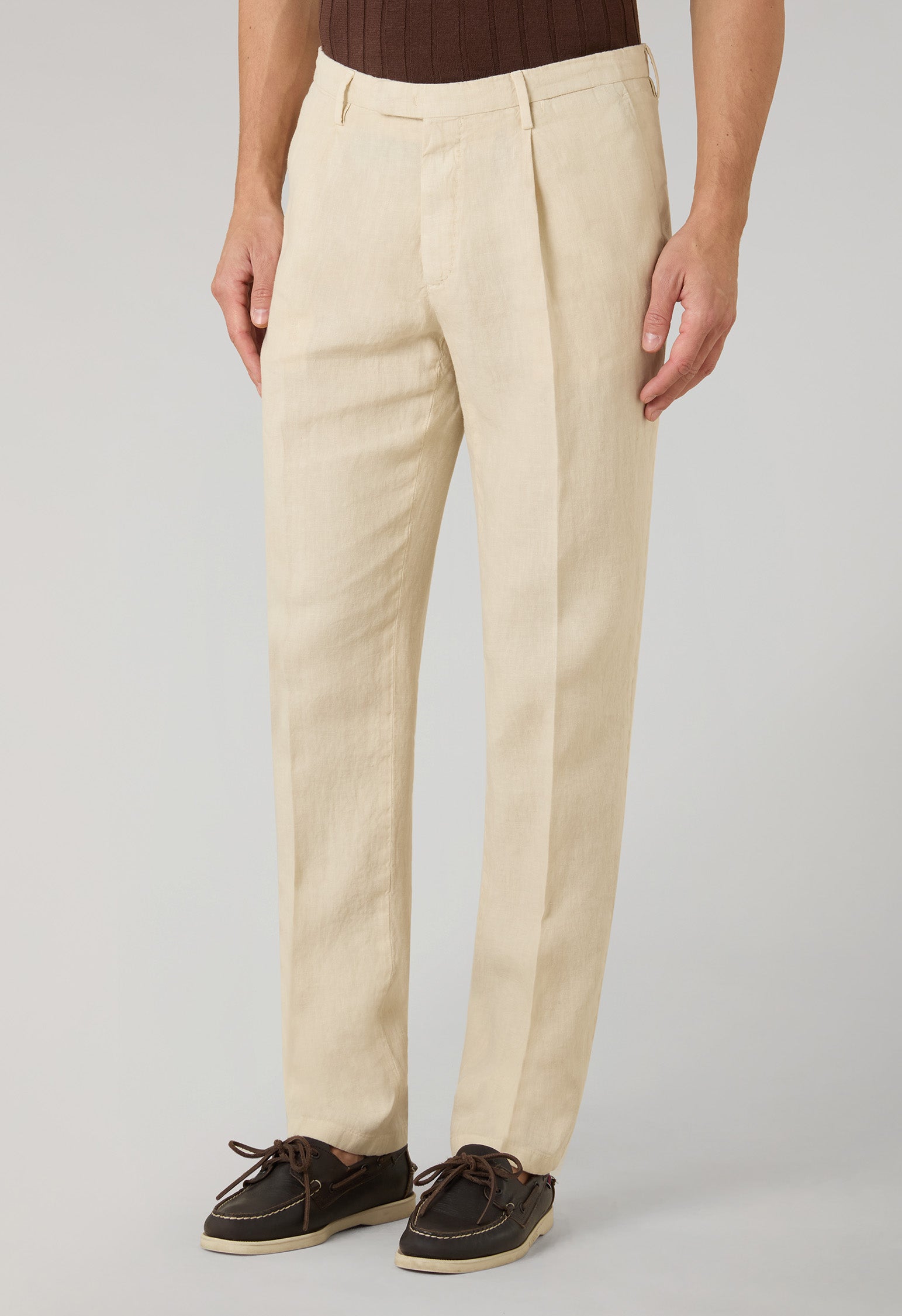 Beige Garment Dyed Linen Double-Breasted Dover Suit, back view