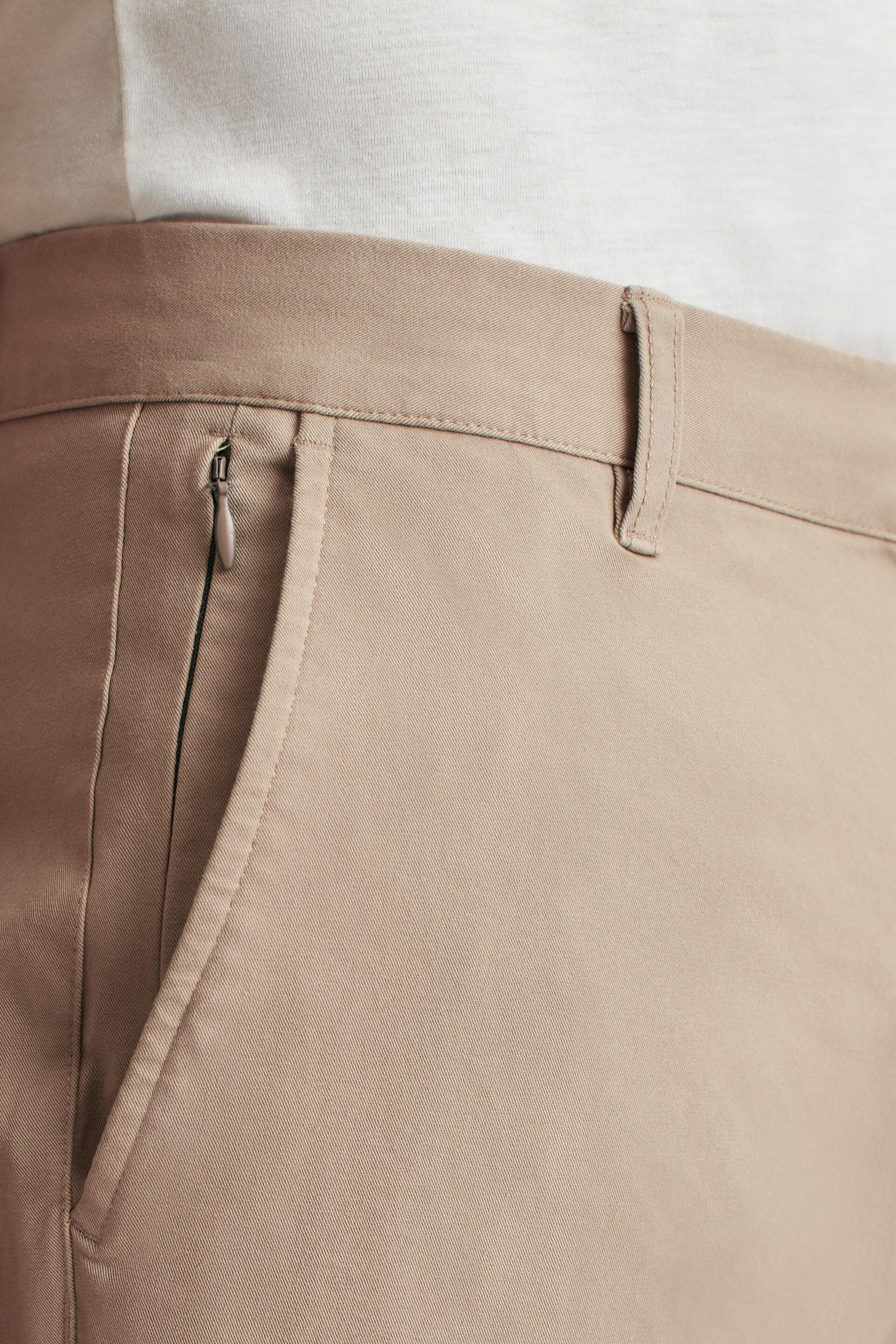 zip pocket detail