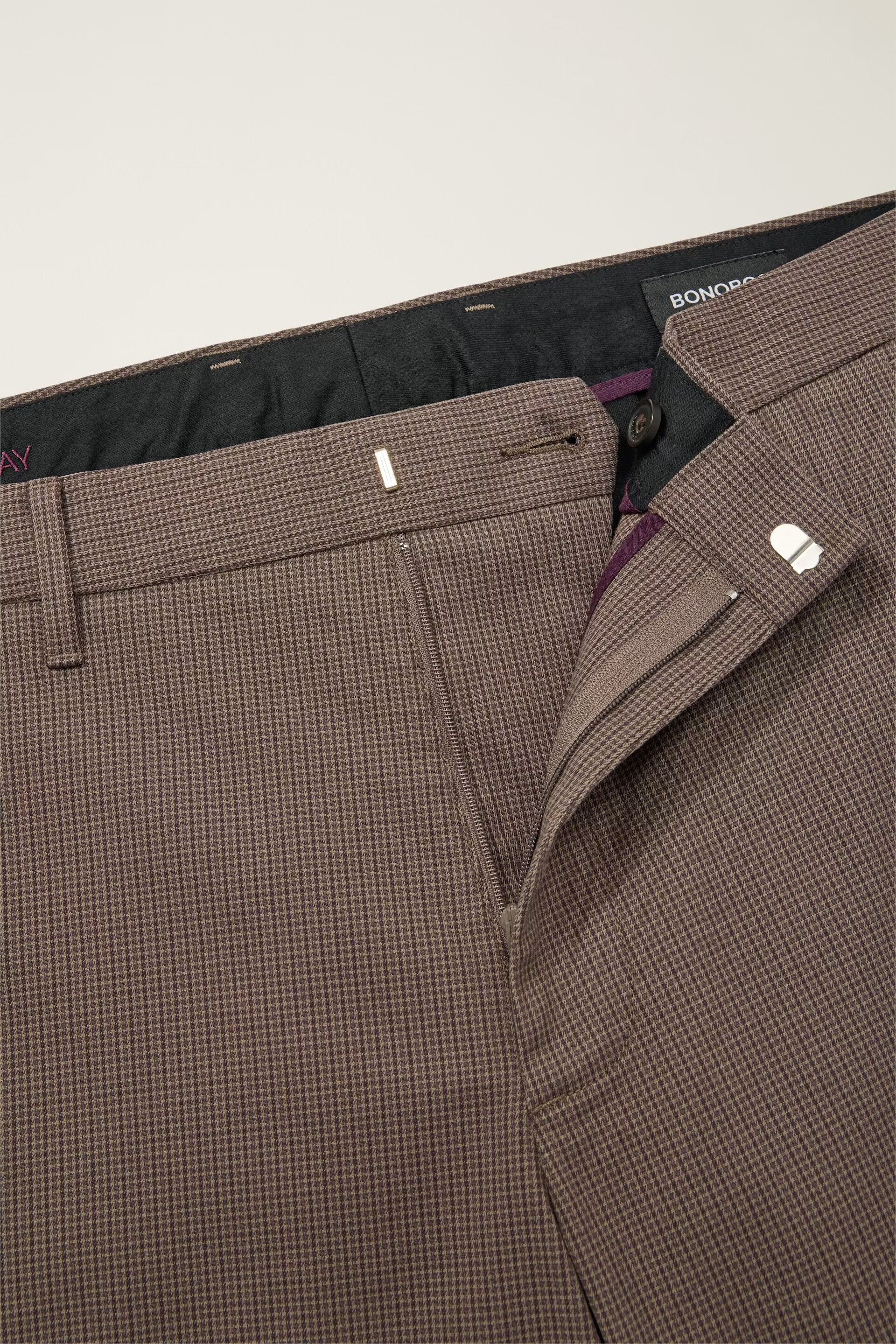 waist detail