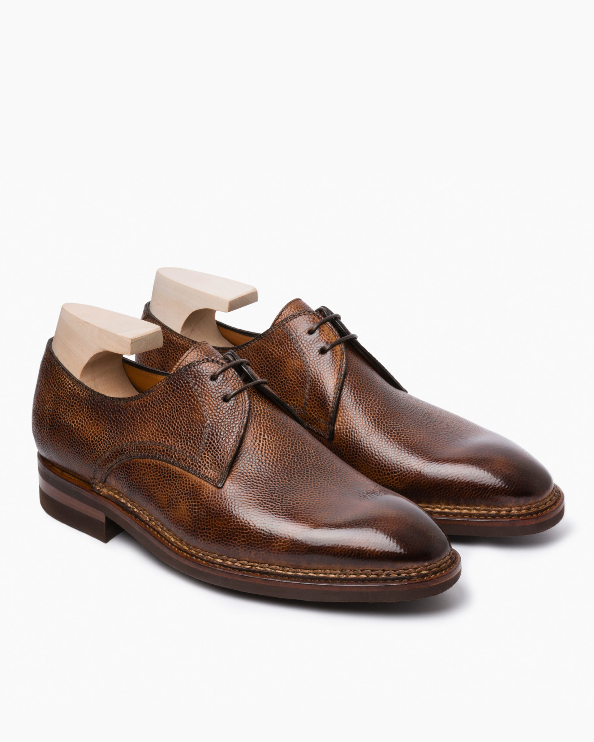 Carnera — side profile
