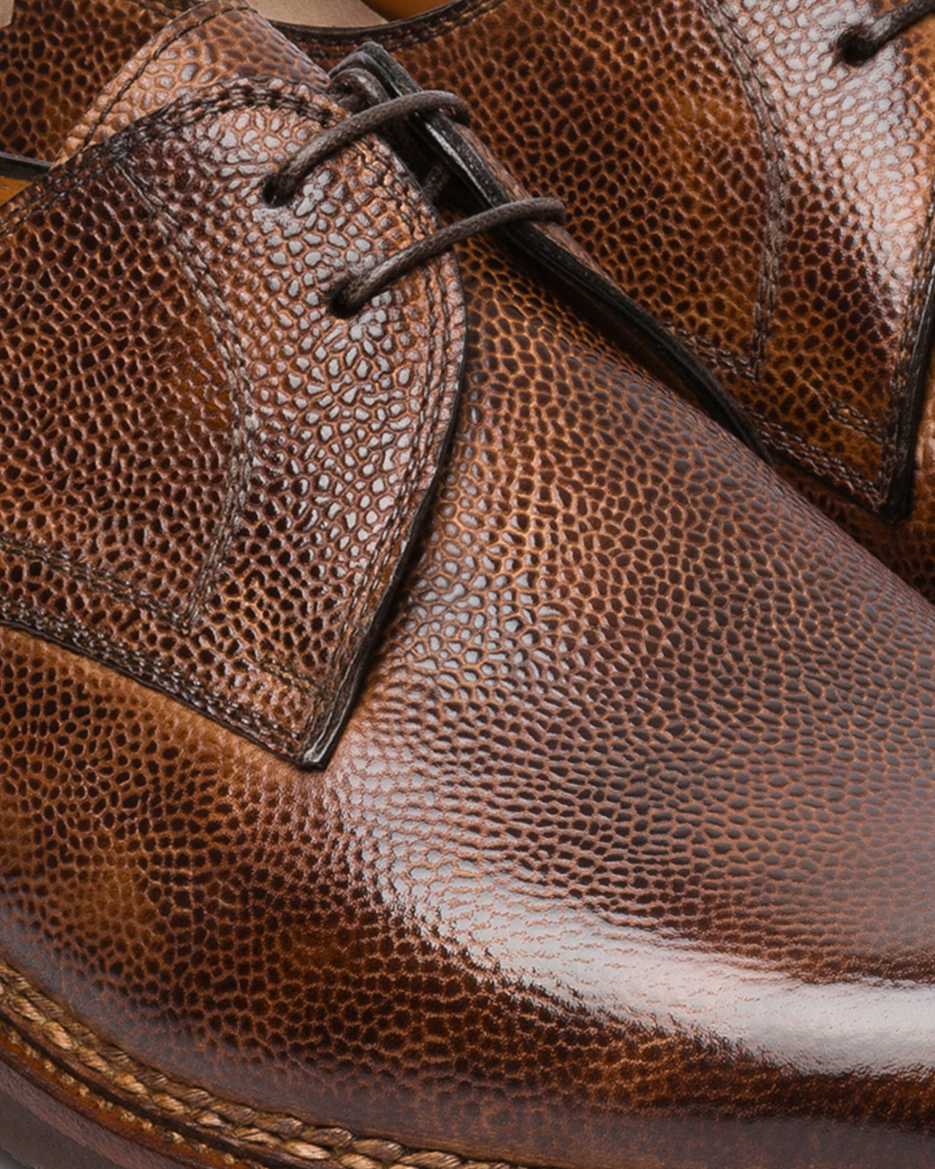 Carnera — sole and welt view
