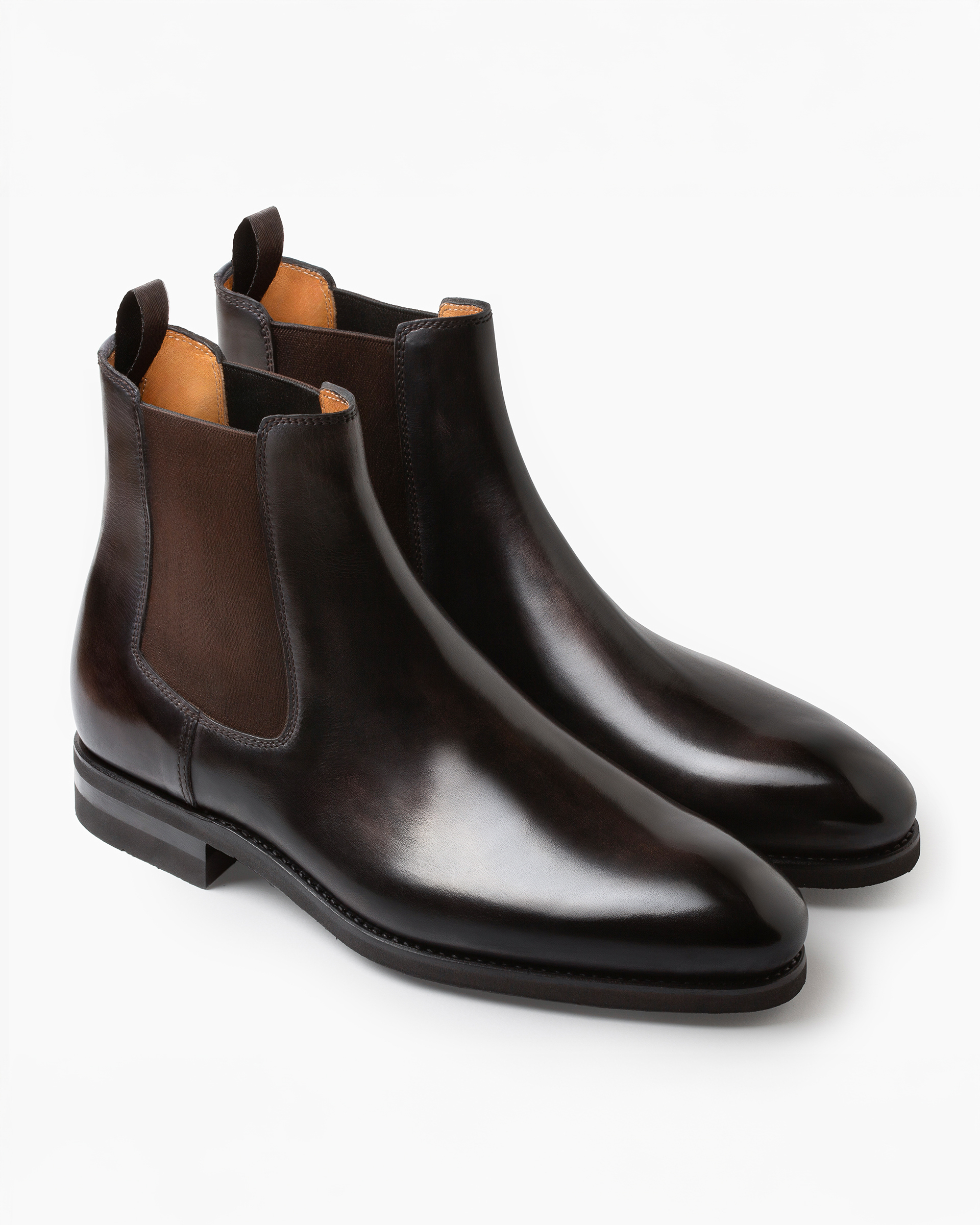 Cavaliere — side profile