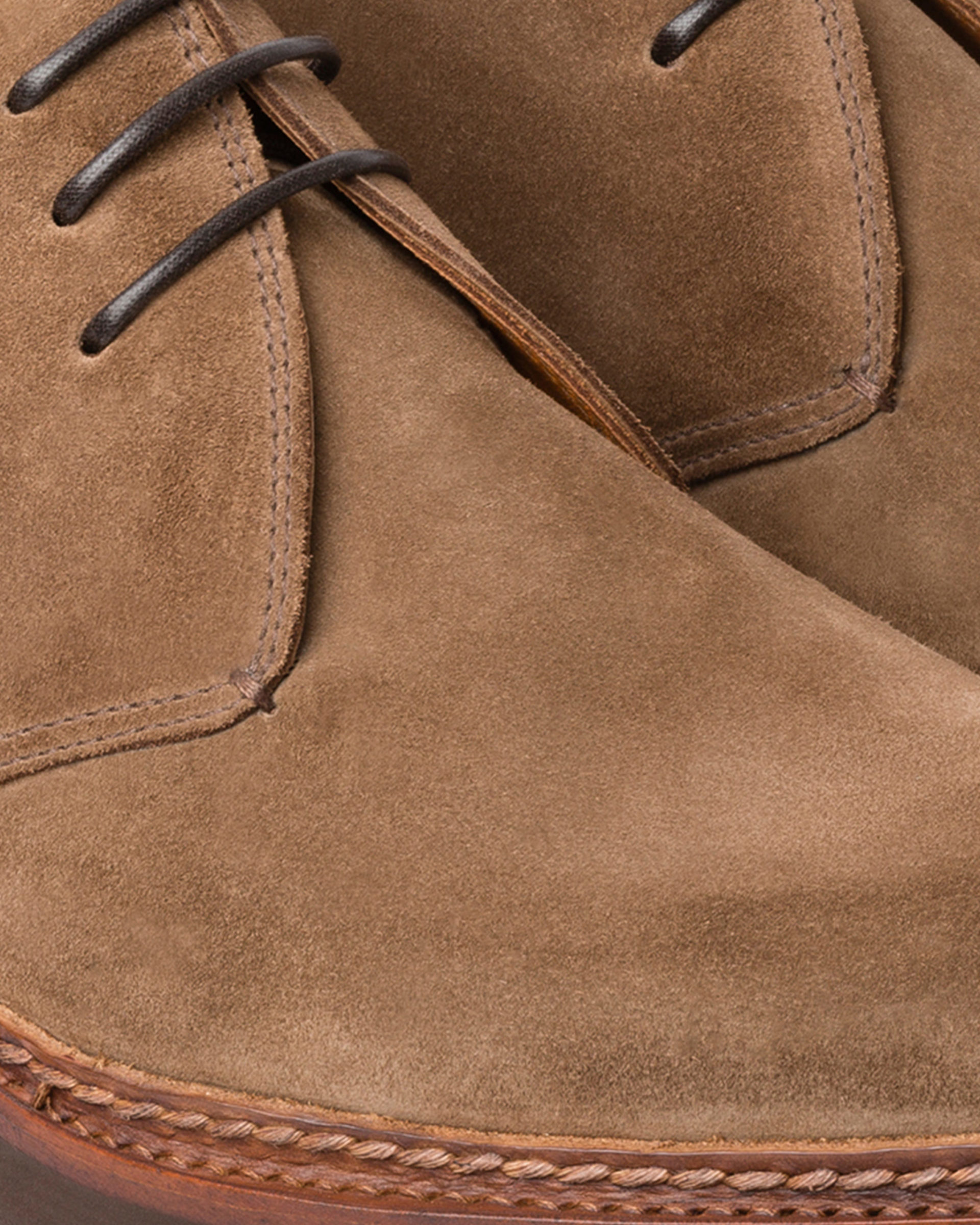 Desert Welt Ardesia Suede — sole and welt view