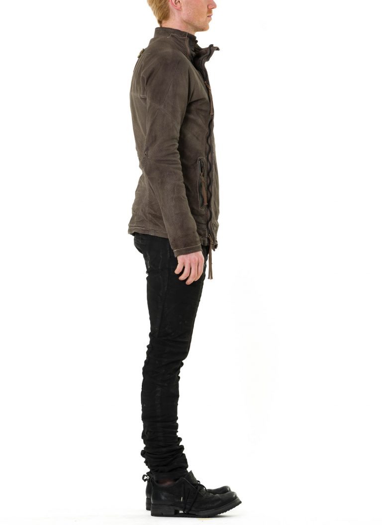 Profile view showing the long sleeve and compact torso