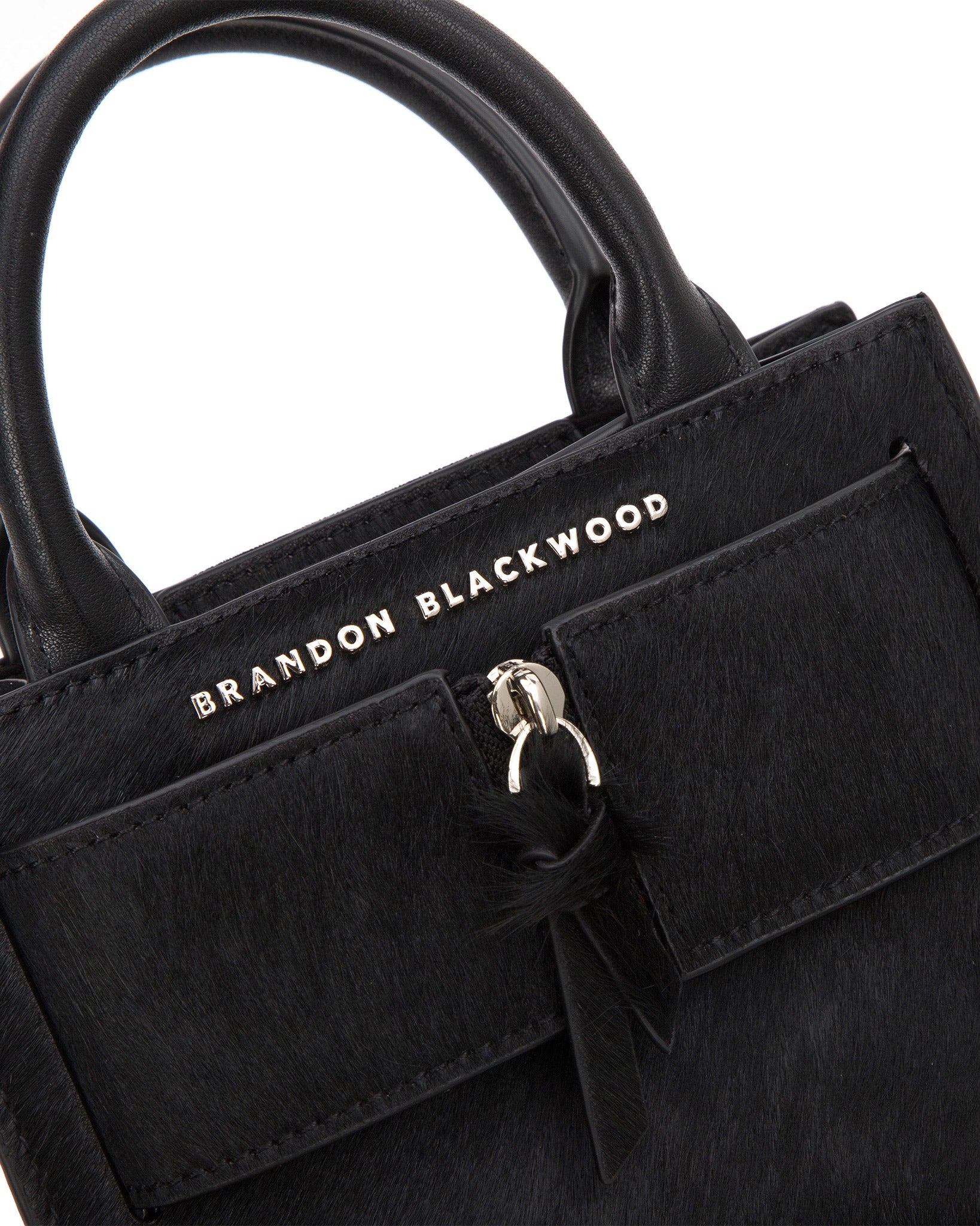 Kuei® Bag — strap or carry proportion
