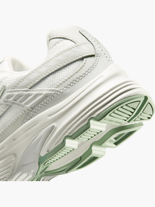sole/detail angle