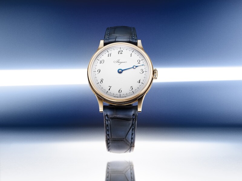 Caseback and movement architecture