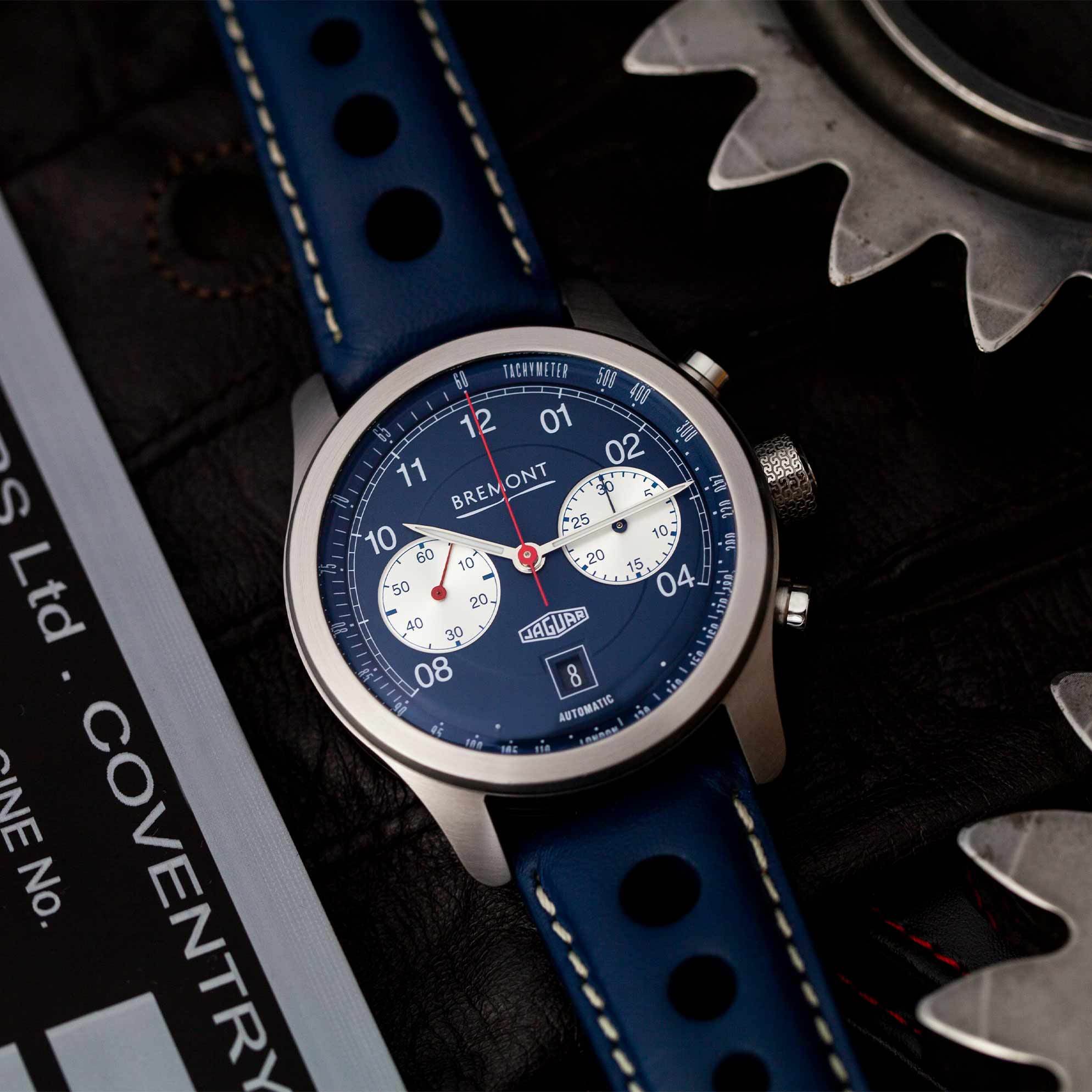 Motorsport detail image of the D-Type chronograph
