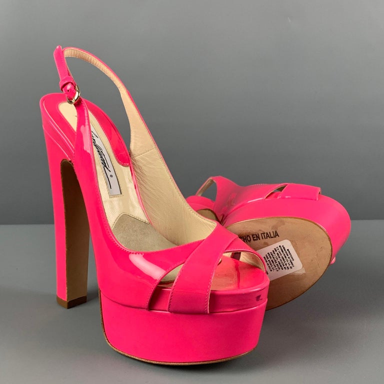 sole or label detail