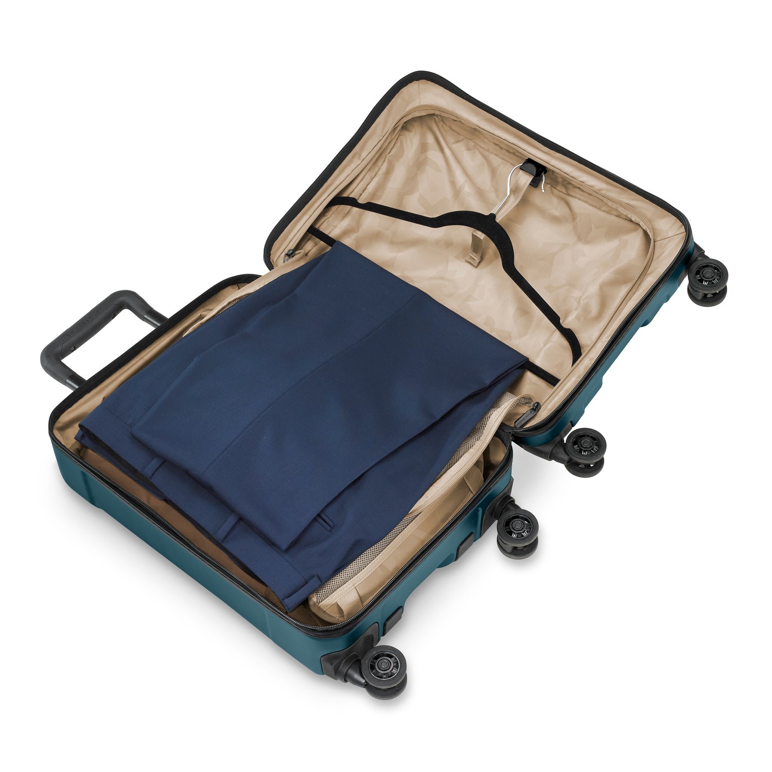 Torq Domestic 22" Carry-On Spinner, detail view