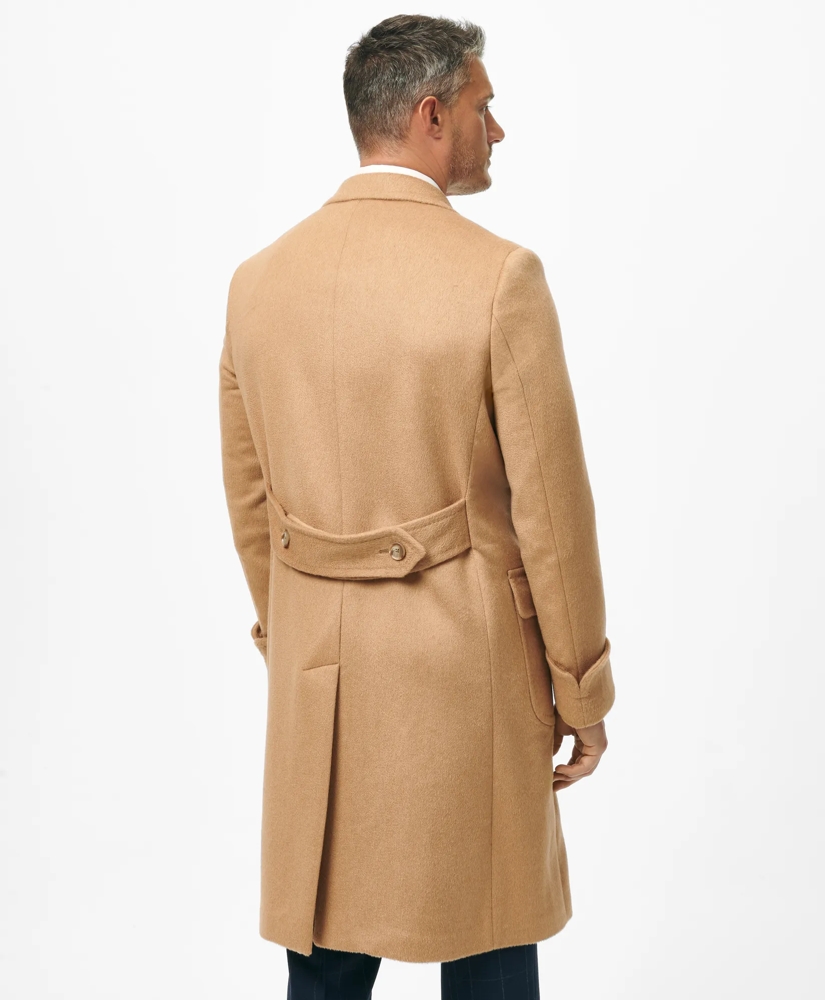 Back view with belt