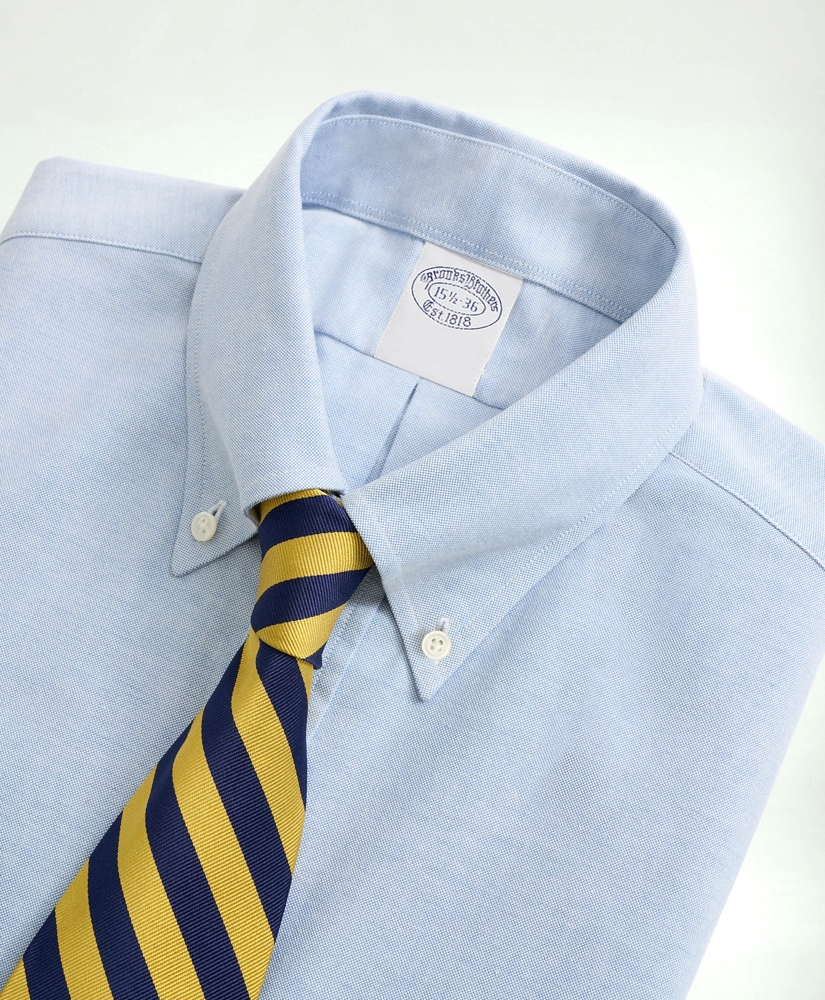 Blue collar and tie detail