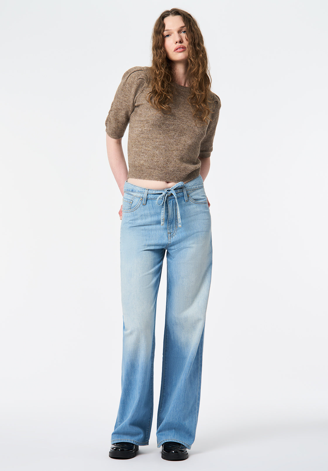 Alecia Wide Leg Jeans